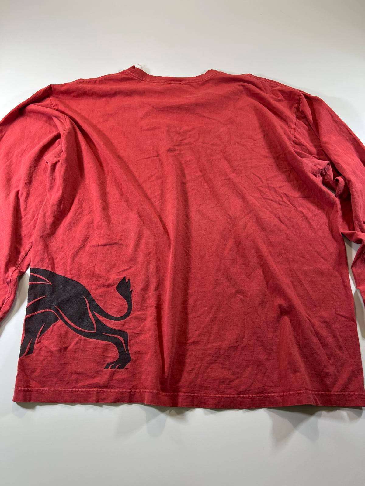 MGM Grand Las Vegas Red Long Sleeve T-Shirt Lion Graphic 2XL