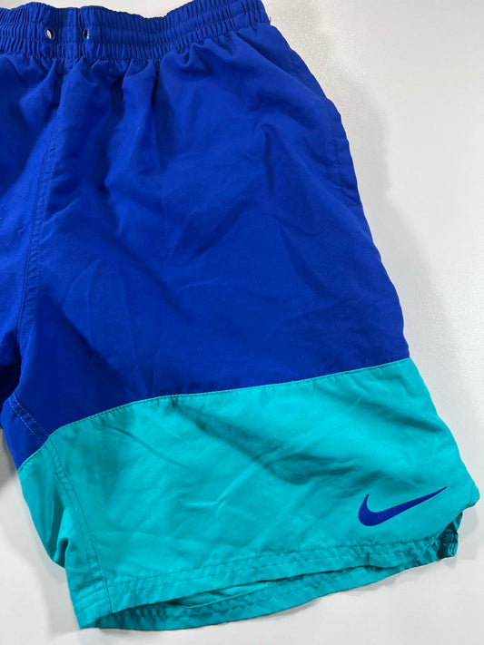 Nike Men's Blue and Turquoise Colourblock Athletic Shorts
