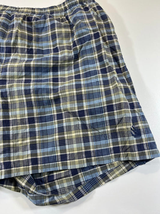 Nautica Men's Blue and Beige Plaid Shorts