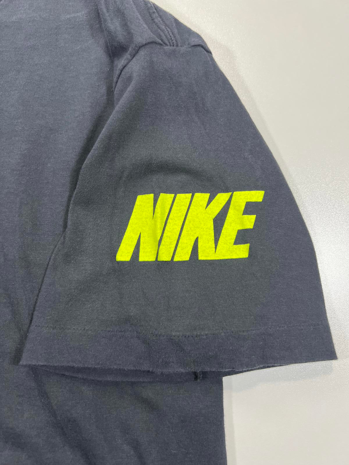 Vintage Nike grey tag Men's XL Graphic T-Shirt Black