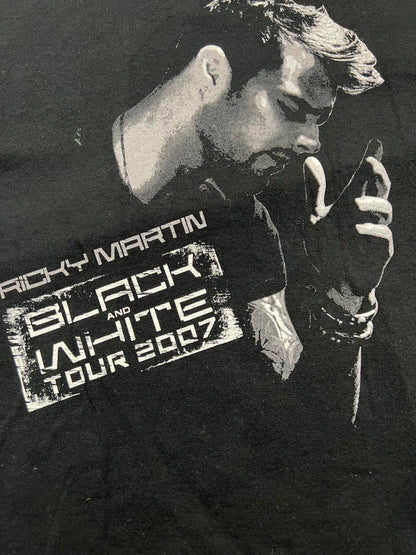 Ricky Martin Black and White Tour 2007 Graphic T-Shirt