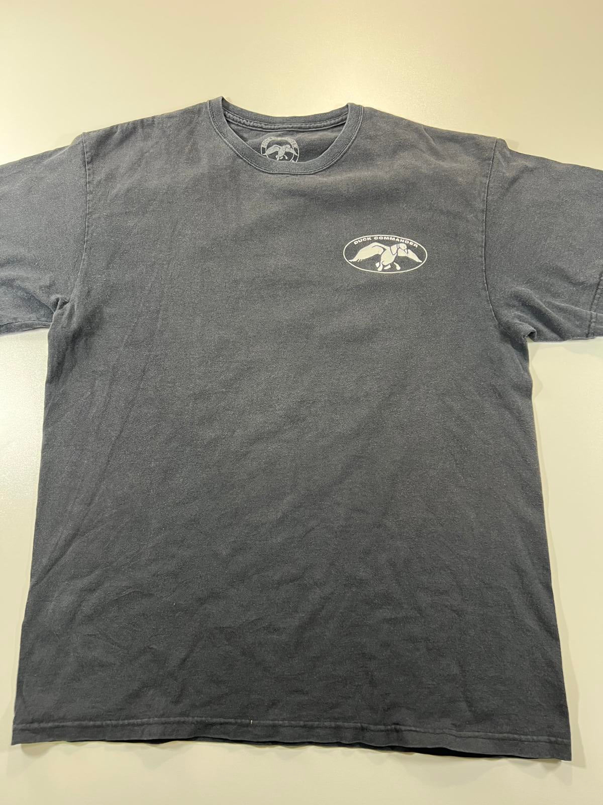 Duck Commander Men's Black Graphic T-Shirt Size Large