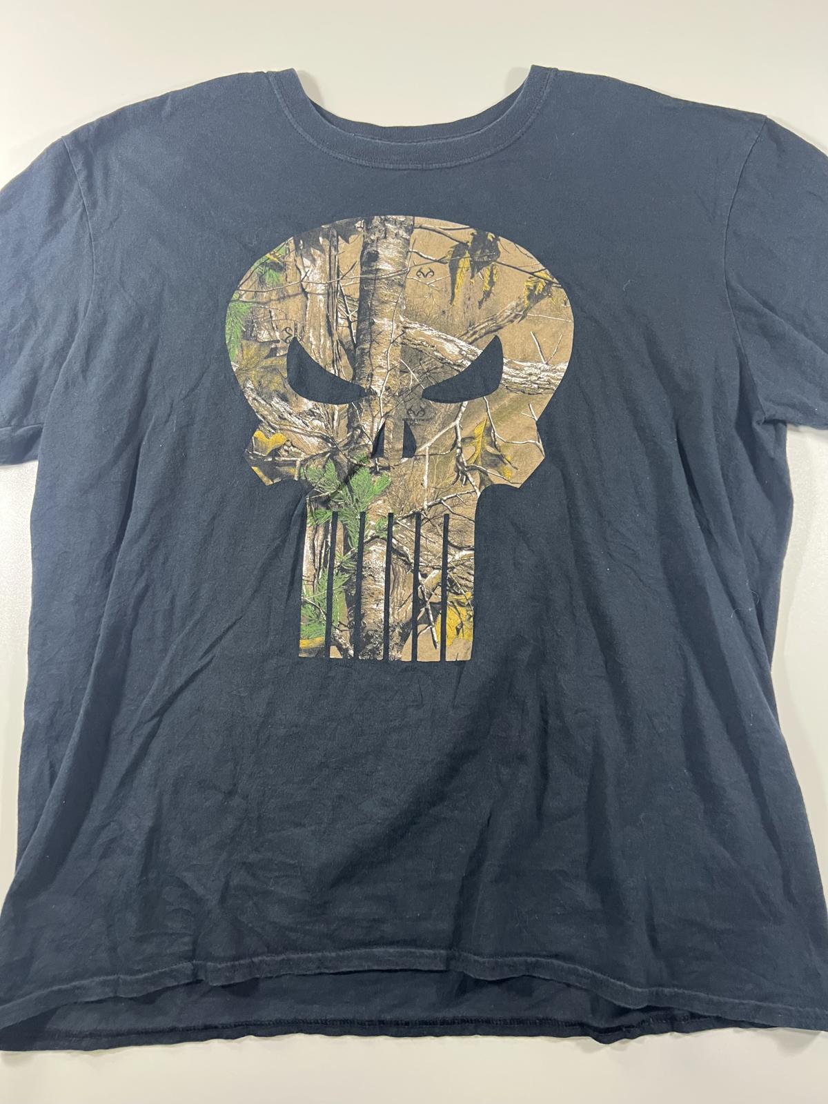 Marvel XL Punisher Real Tree camo Black Graphic T-Shirt