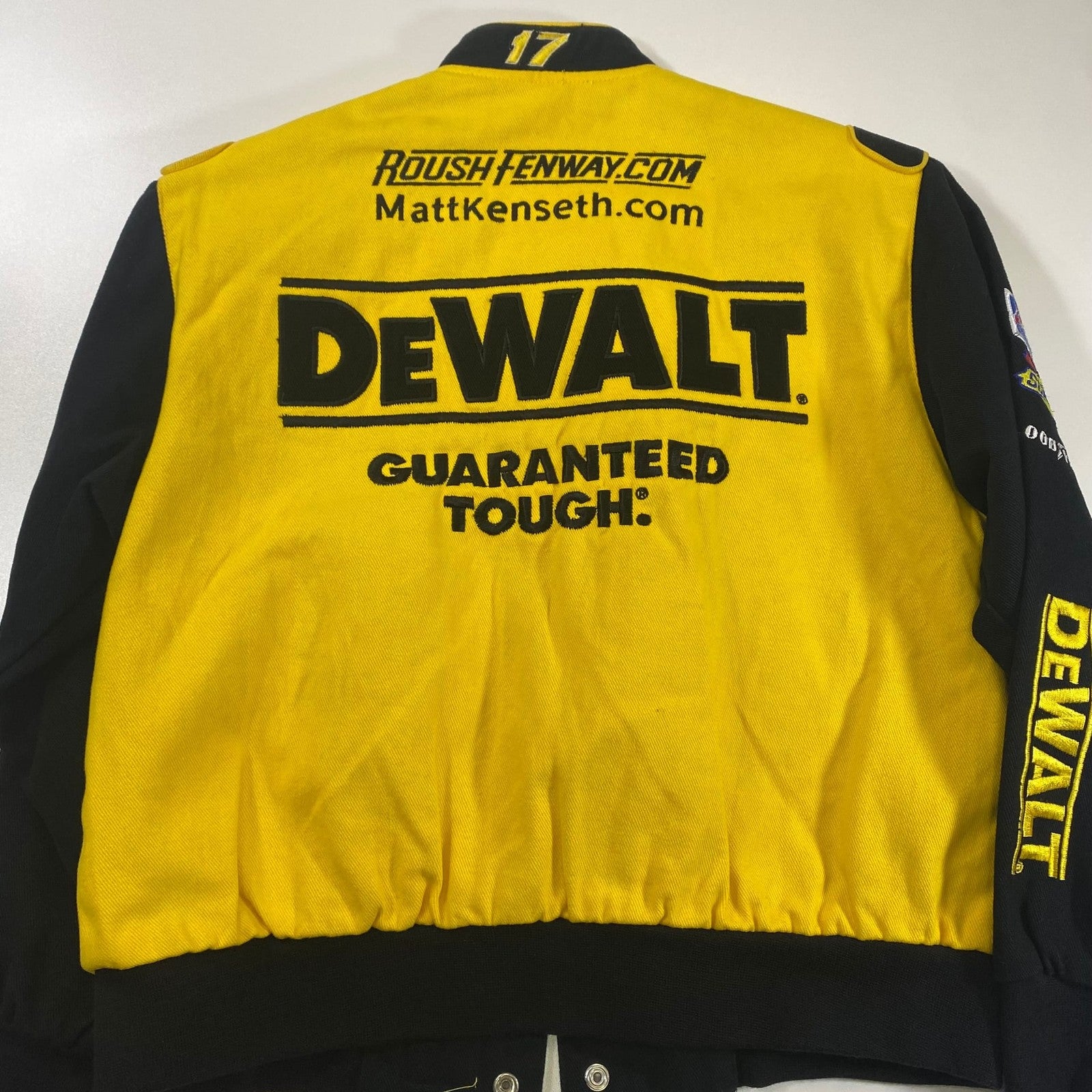 Vintage Nascar DeWALT X CARHARTT Racing Jacket X-Large YOUTH