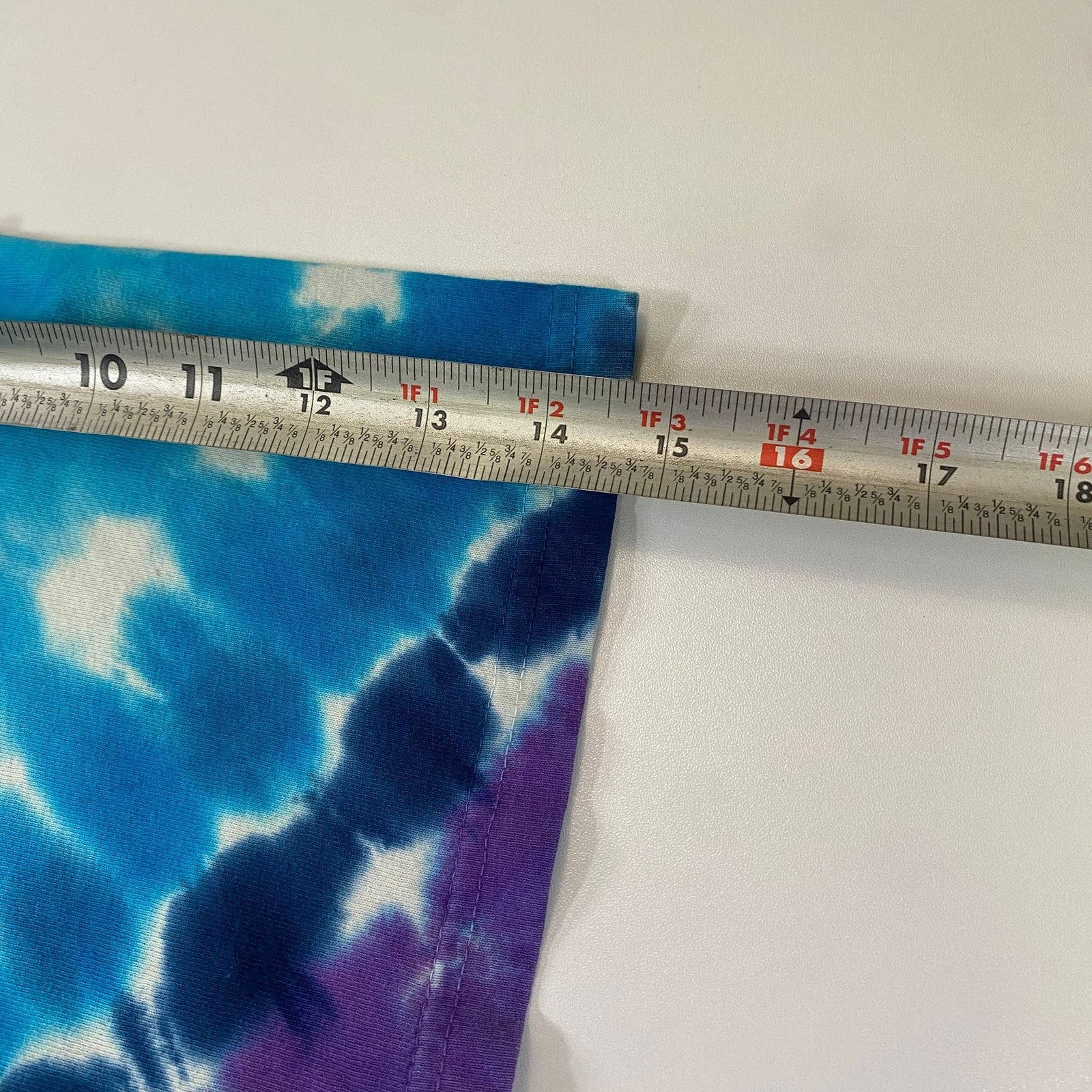 VINTAGE PINK FLOYD 2002 tie dye Progressive rock band promo shirt