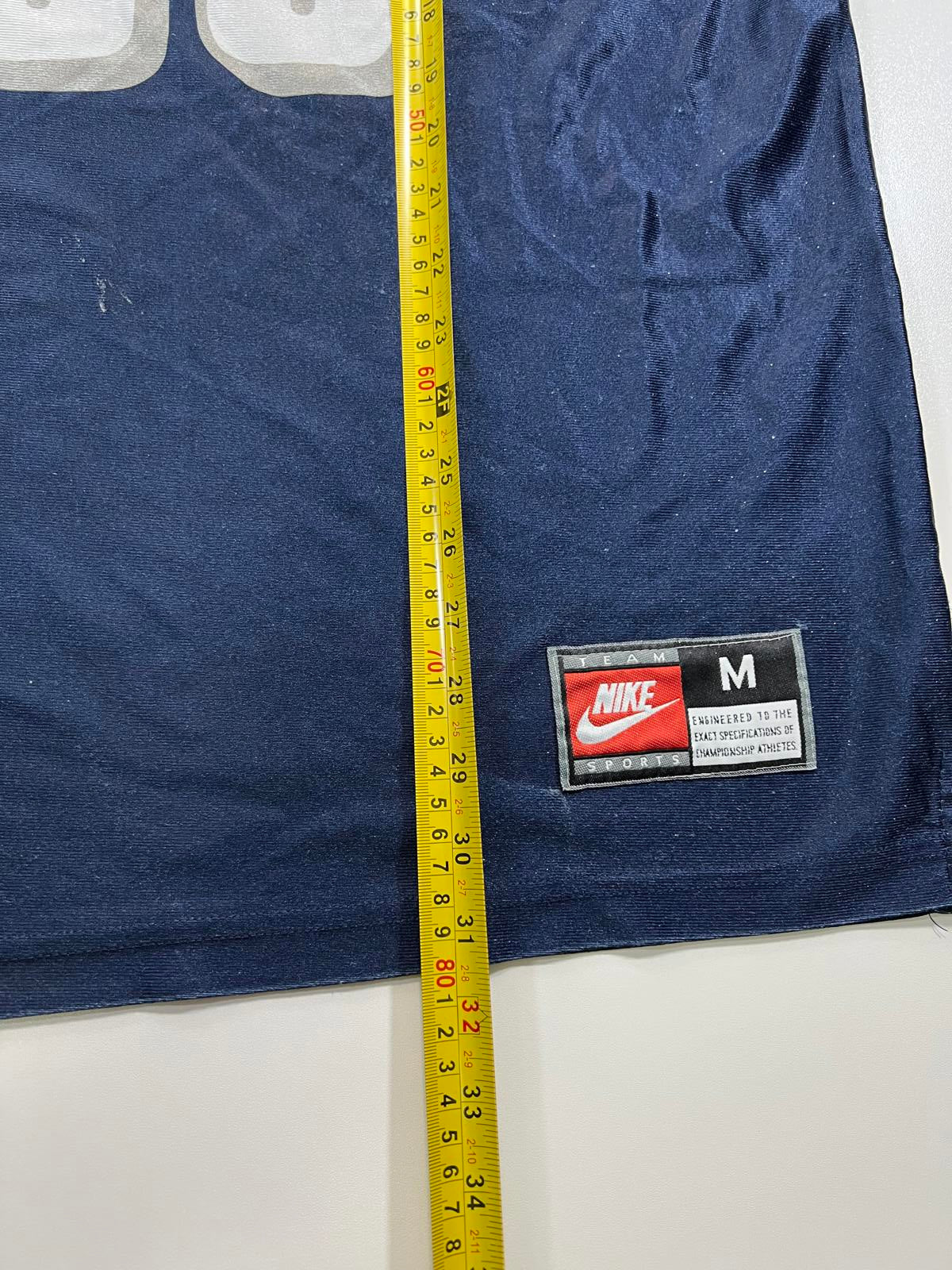 Vintage Nike Georgetown #33 Men's Basketball Jersey Medium