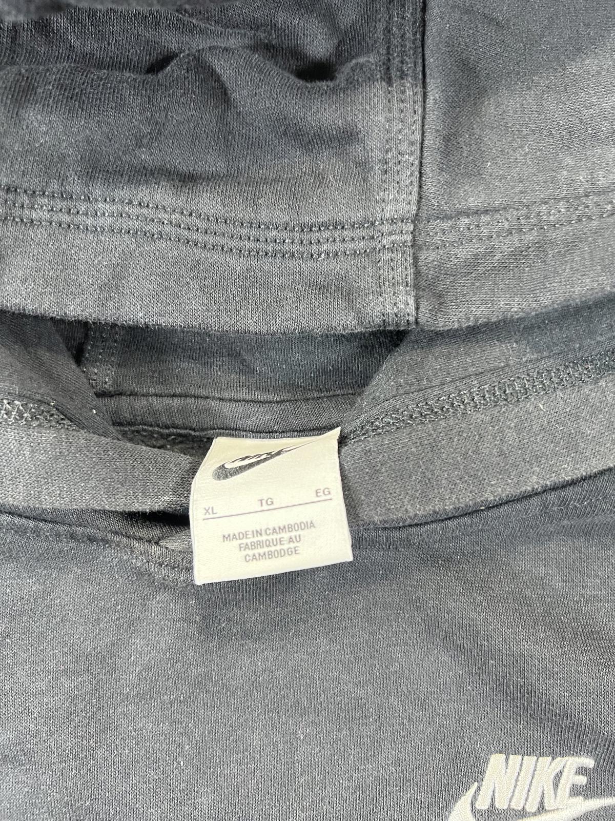 Nike Black Hoodie Sweatshirt with Logo Youth XL