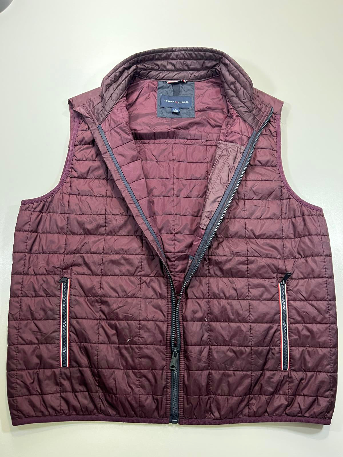 Tommy Hilfiger Quilted Men's Vest Burgundy Medium