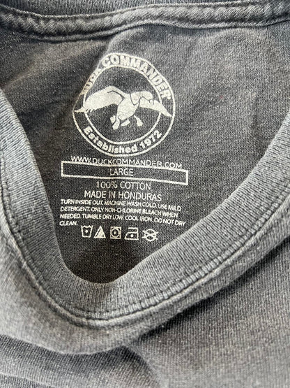 Duck Commander Men's Black Graphic T-Shirt Size Large