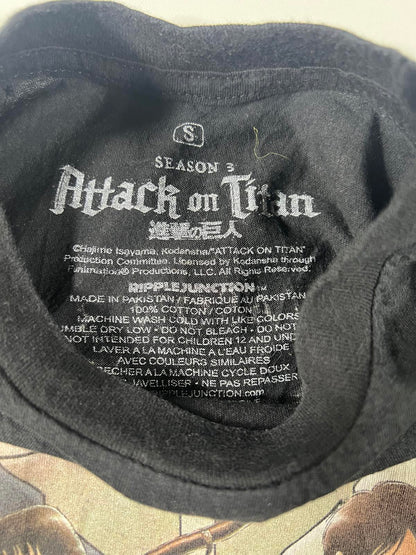 Attack on Titan Season 3 Graphic T-Shirt