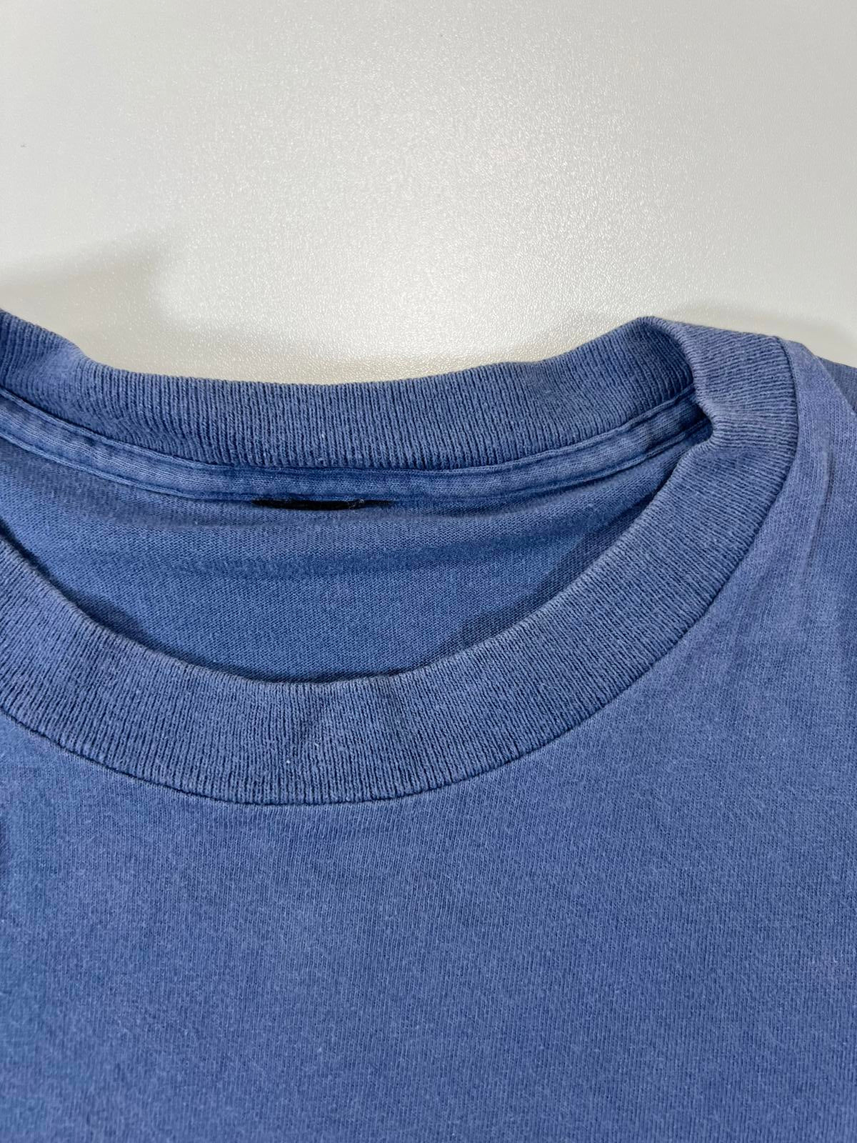 Vintage Quiksilver Navy Blue Graphic Logo T-Shirt