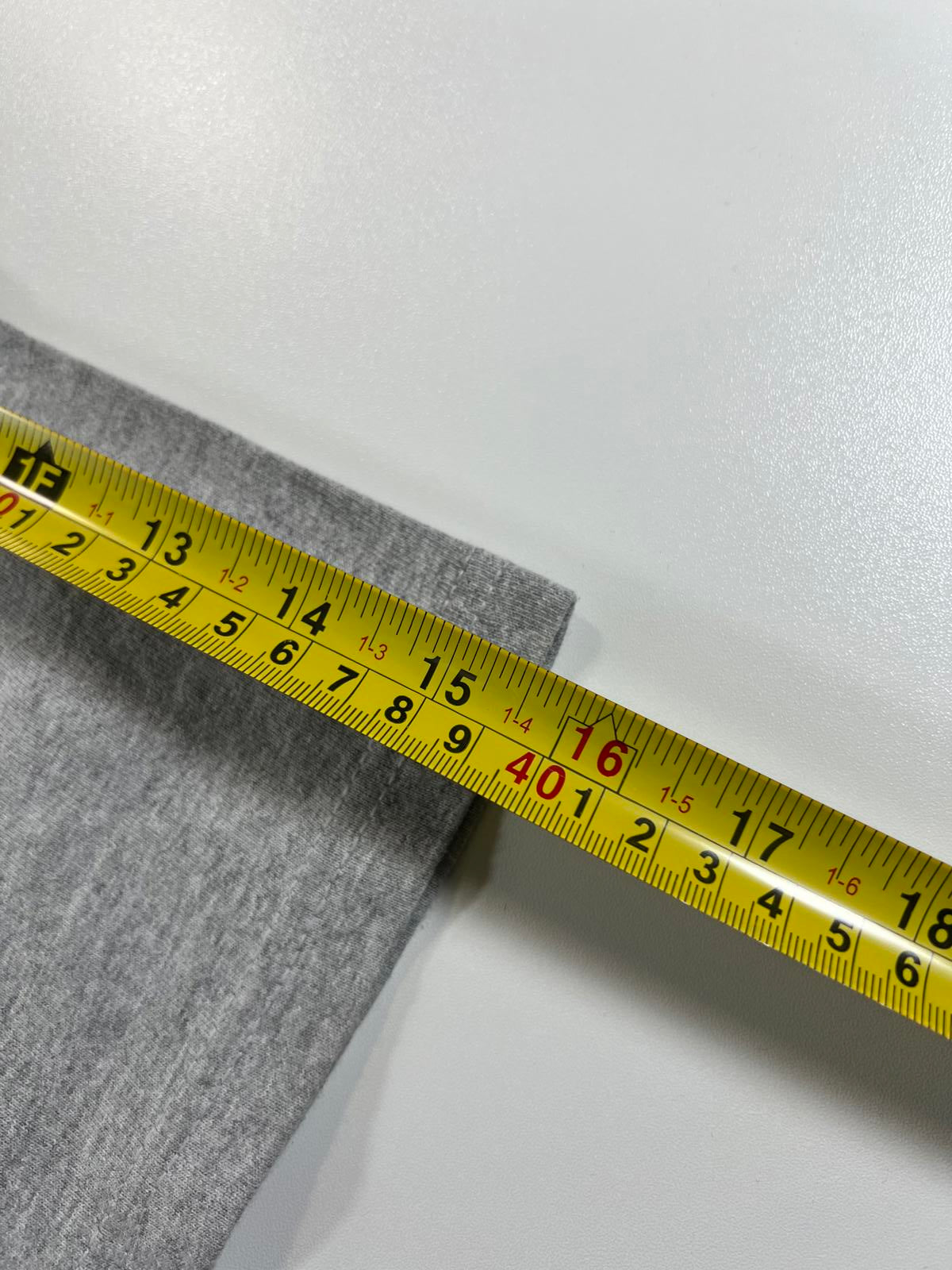 Universal Studios 2004 Florida Grey Graphic T-Shirt M