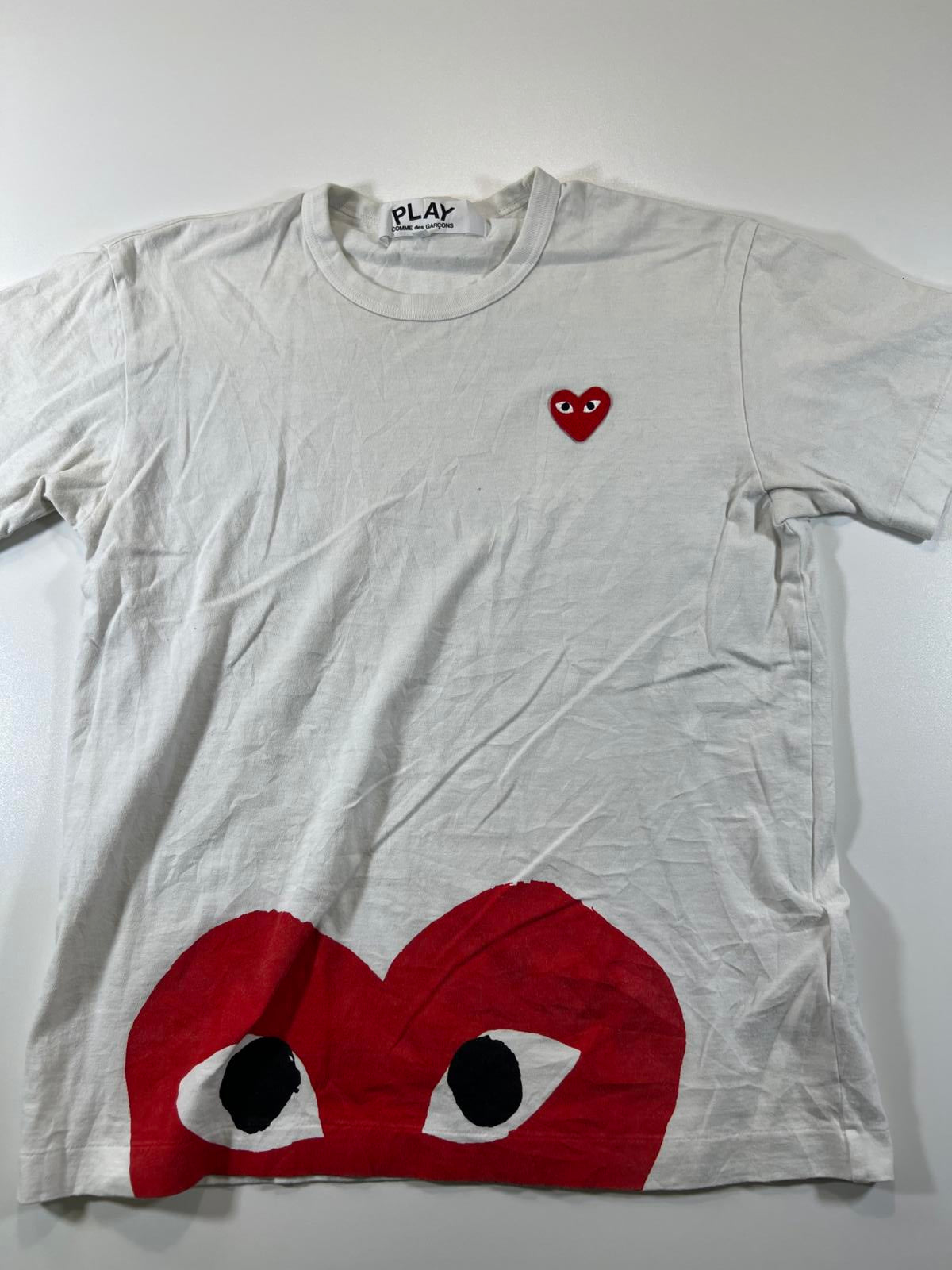 Comme des Garçons PLAY White T-Shirt with Red Heart Logo M