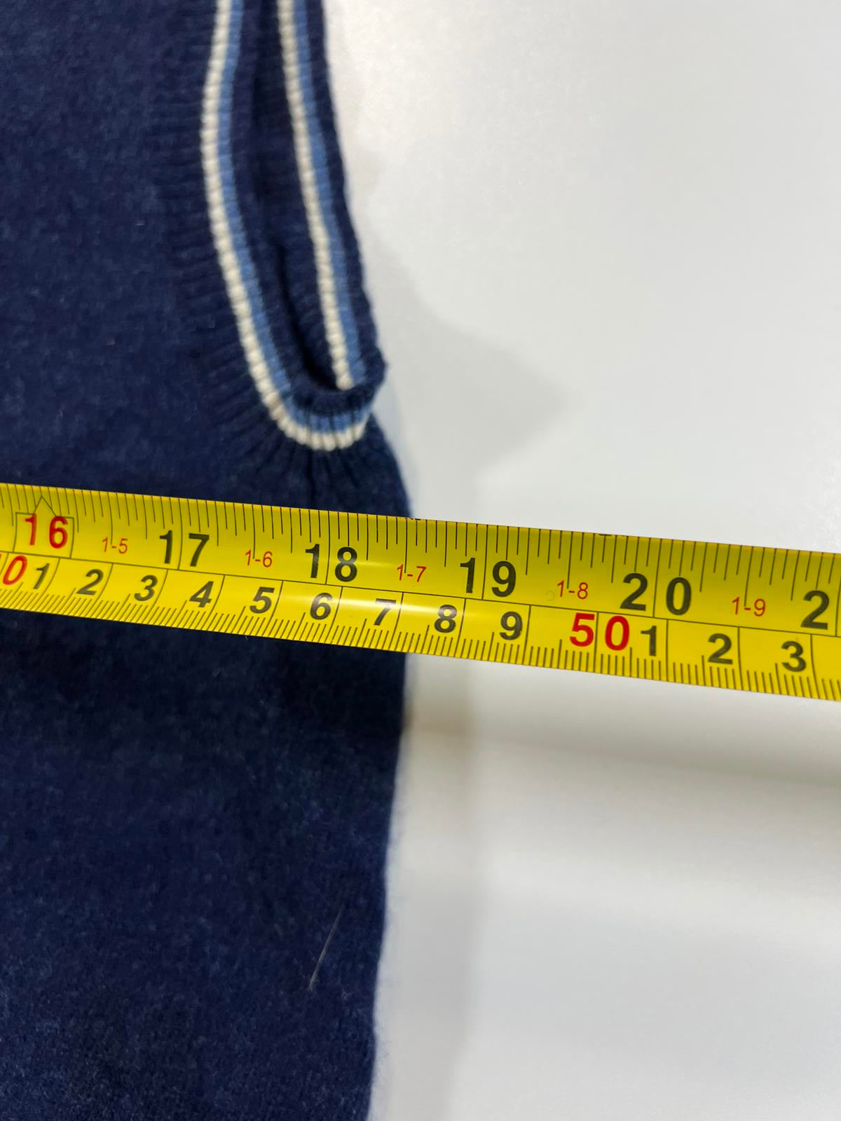 Vintage Nike Blue V-Neck Sleeveless Sweater Vest