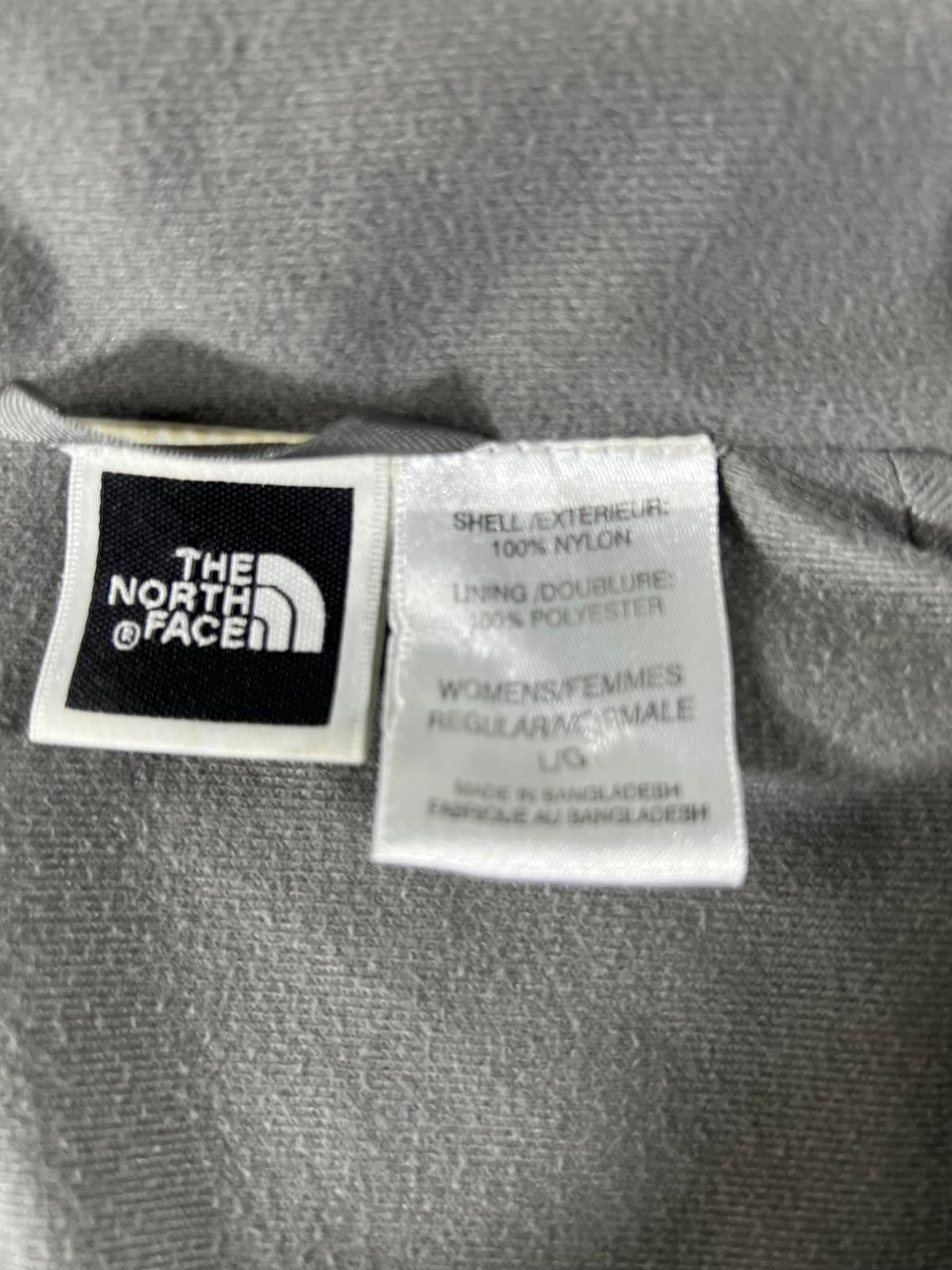 The North Face Women's Lightweight Nylon Jacket Size L