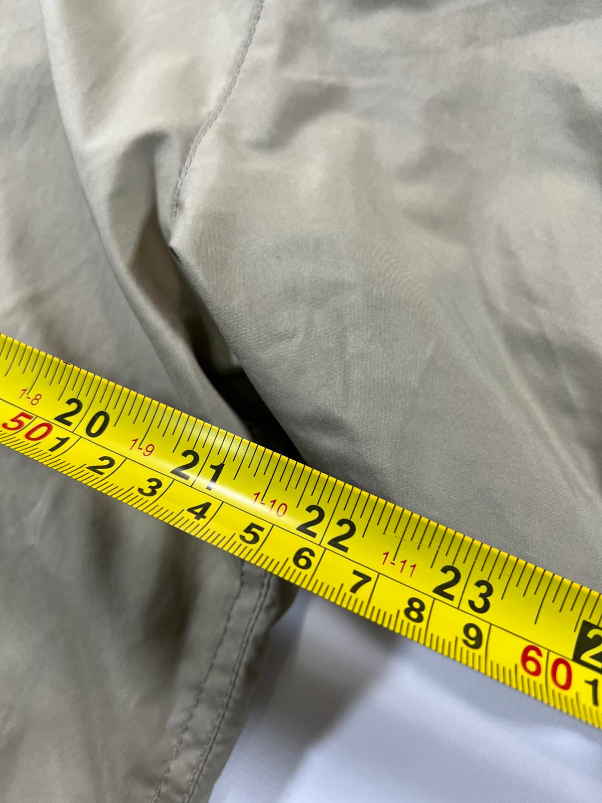 Vintage Oakley Men's Lightweight Beige Windbreaker Jacket M