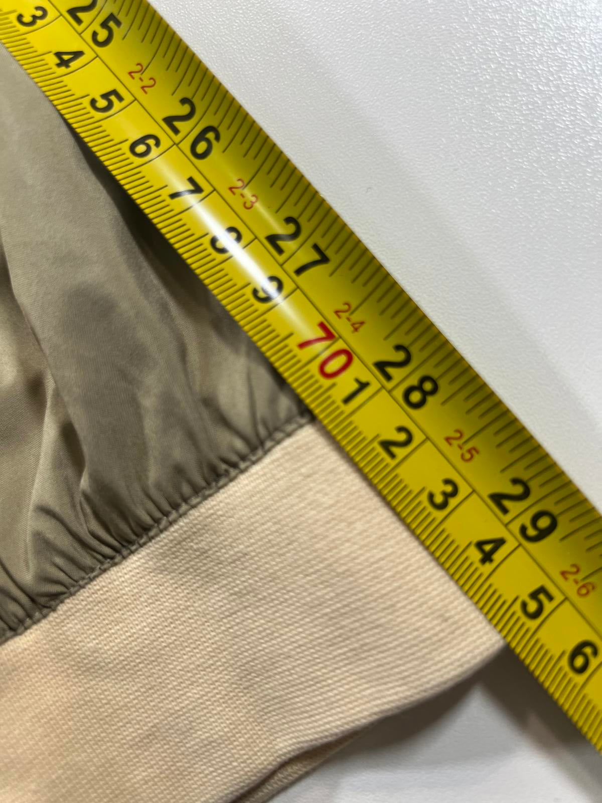 Vintage Oakley Men's Lightweight Beige Windbreaker Jacket M