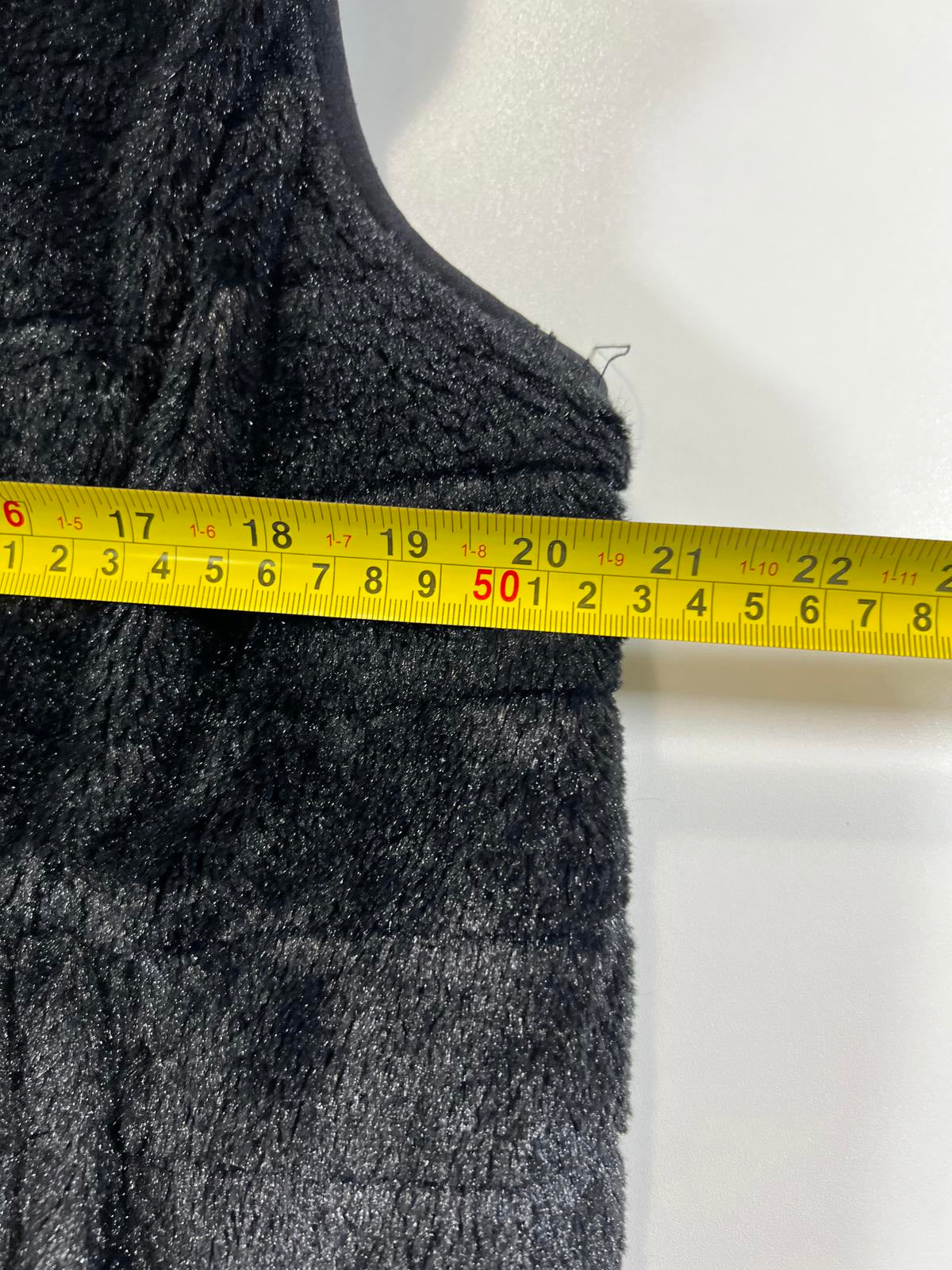 Guess Women's Black Faux Fur reversible insulated Vest XL