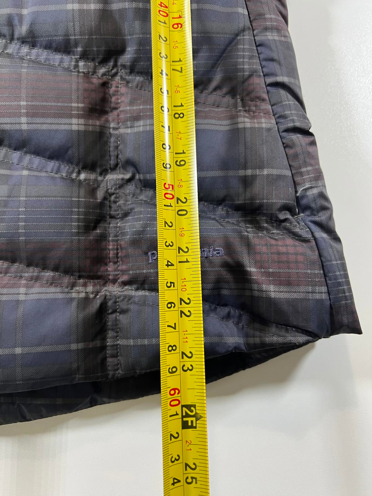 Vintage Patagonia Women's Puffer Vest Plaid Pattern M