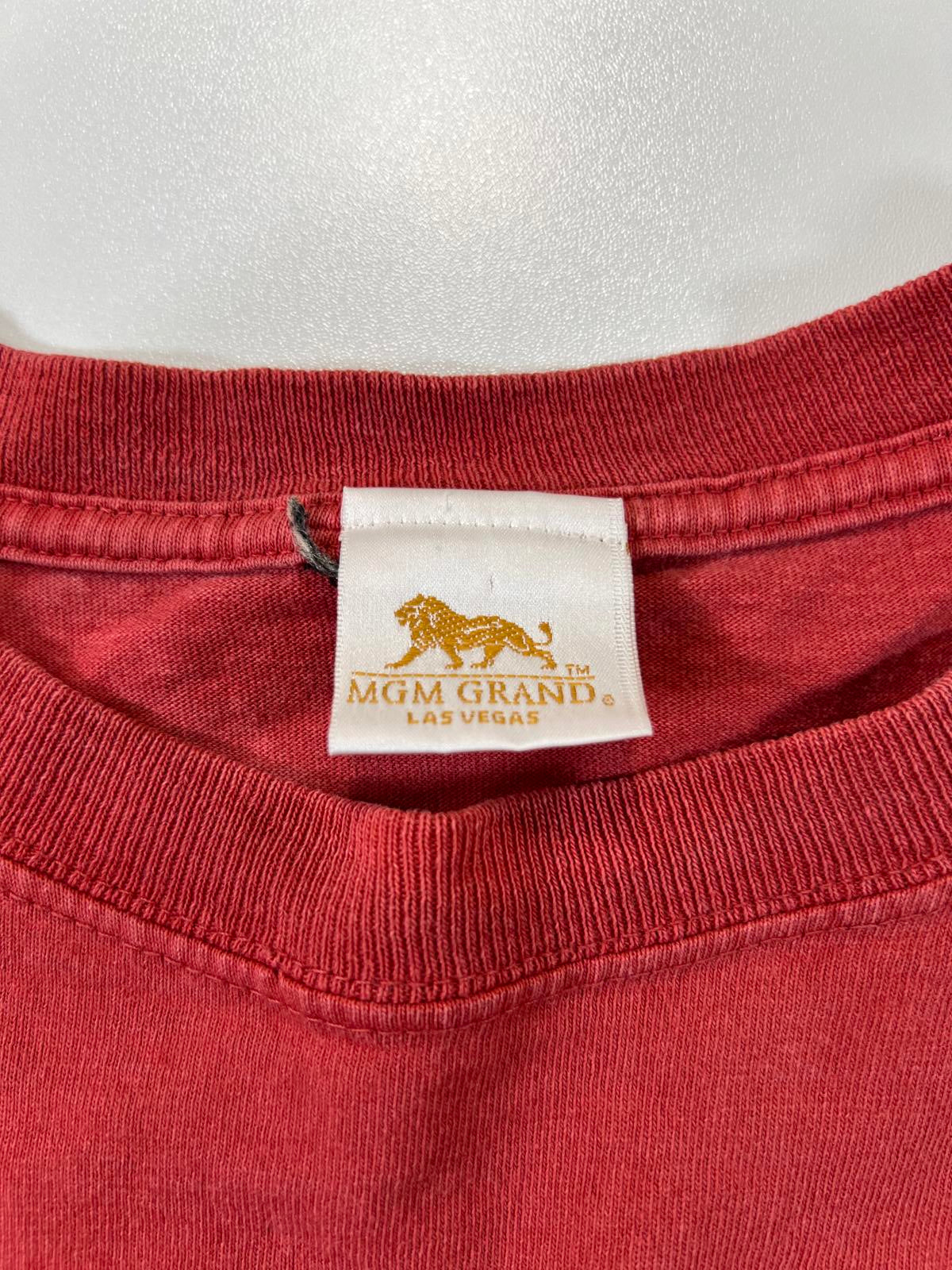MGM Grand Las Vegas Red Long Sleeve T-Shirt Lion Graphic 2XL