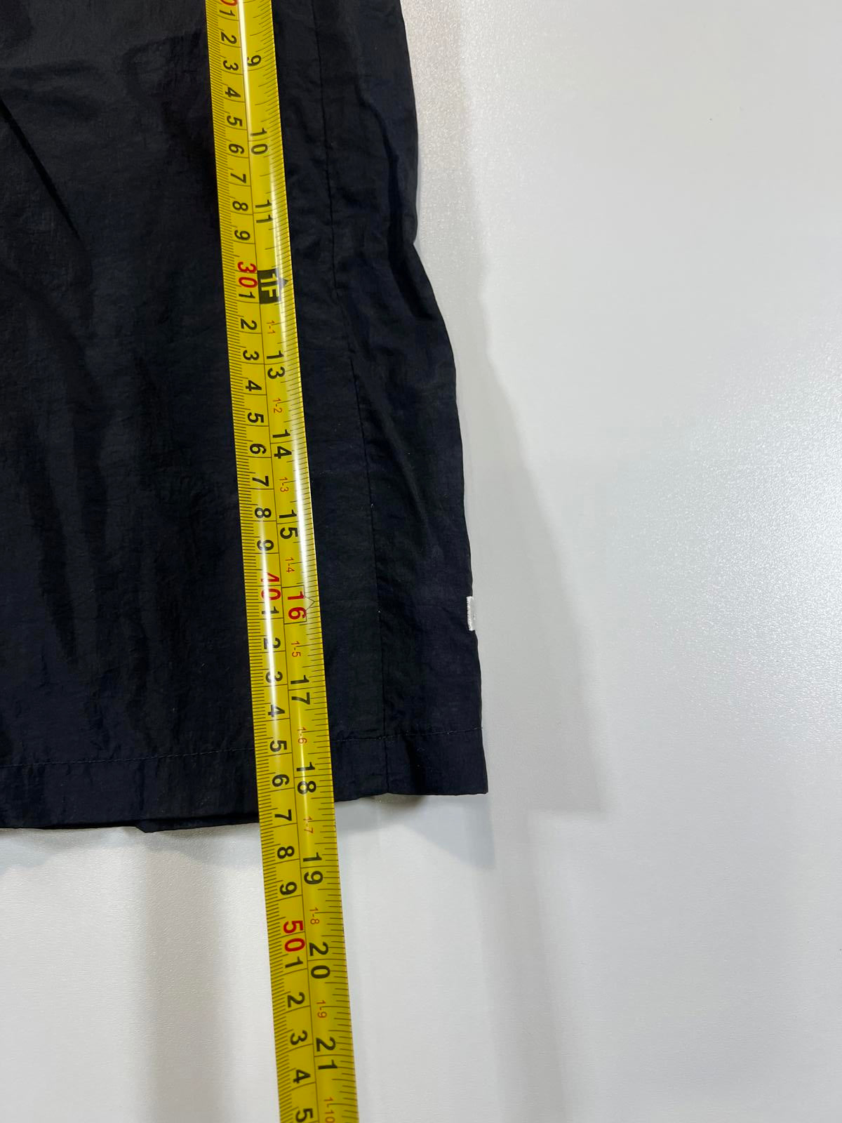 Vintage Reebok Black Athletic Shorts with Logo Detailing M