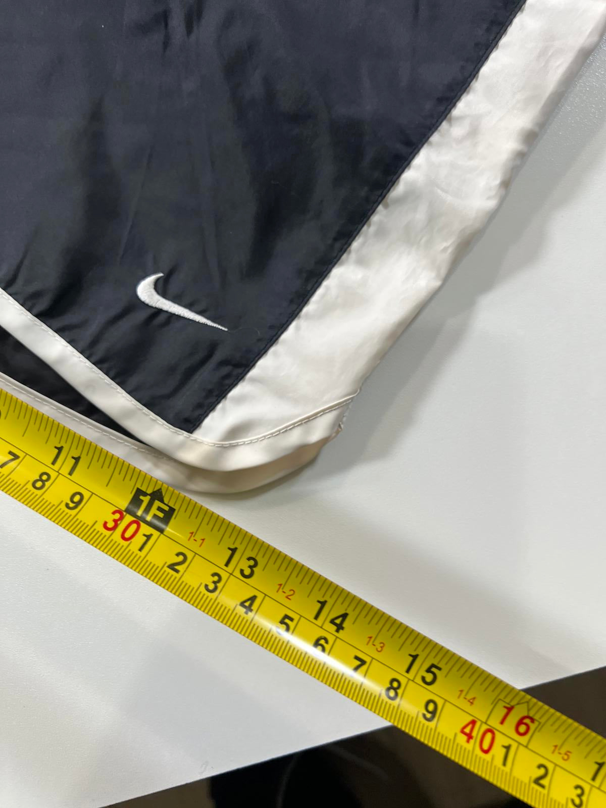 Nike Men's Black and White Athletic Shorts