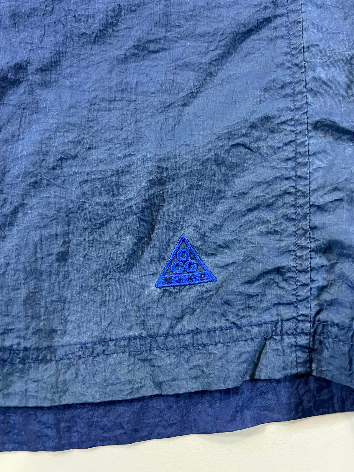 Vintage Nike ACG Men's Navy Blue Athletic Shorts