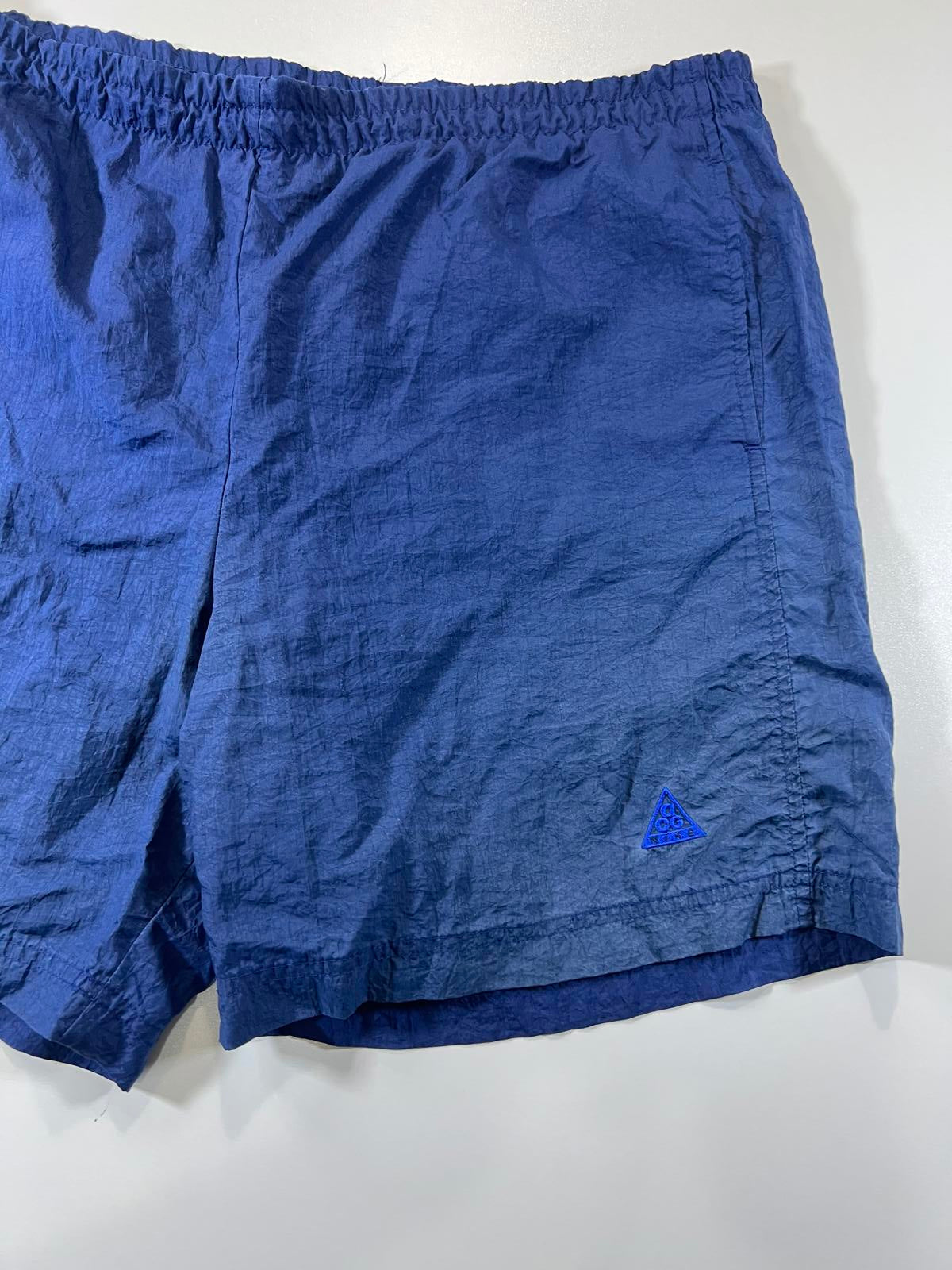 Vintage Nike ACG Men's Navy Blue Athletic Shorts
