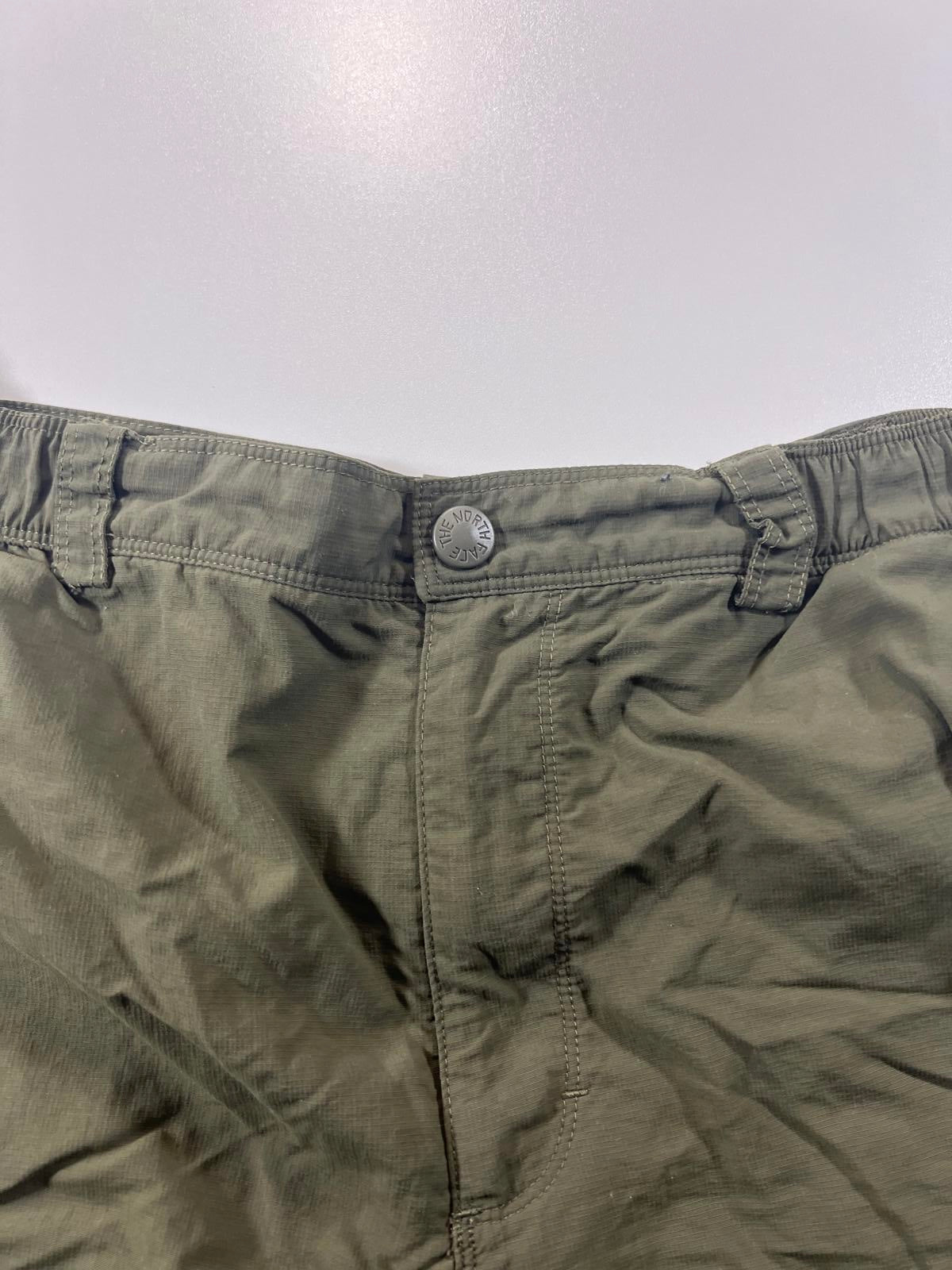 The North Face Men's Olive Green Cargo Shorts L