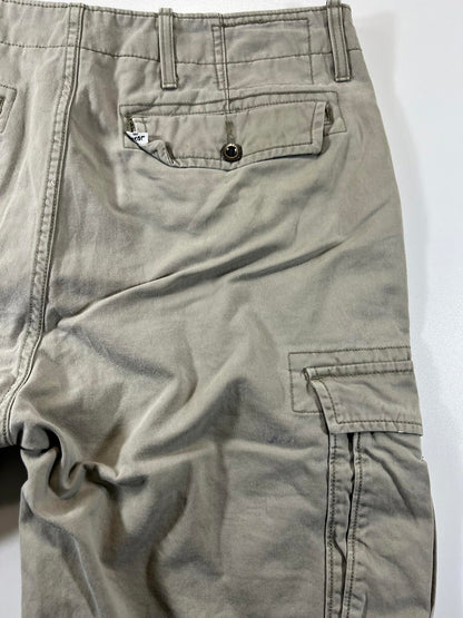Men's Levi’s Cargo Shorts with Multiple Pockets