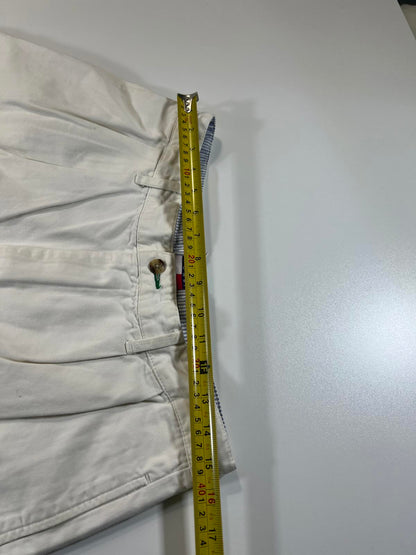 Vintage Tommy Hilfiger Classic White Pleated Shorts 33