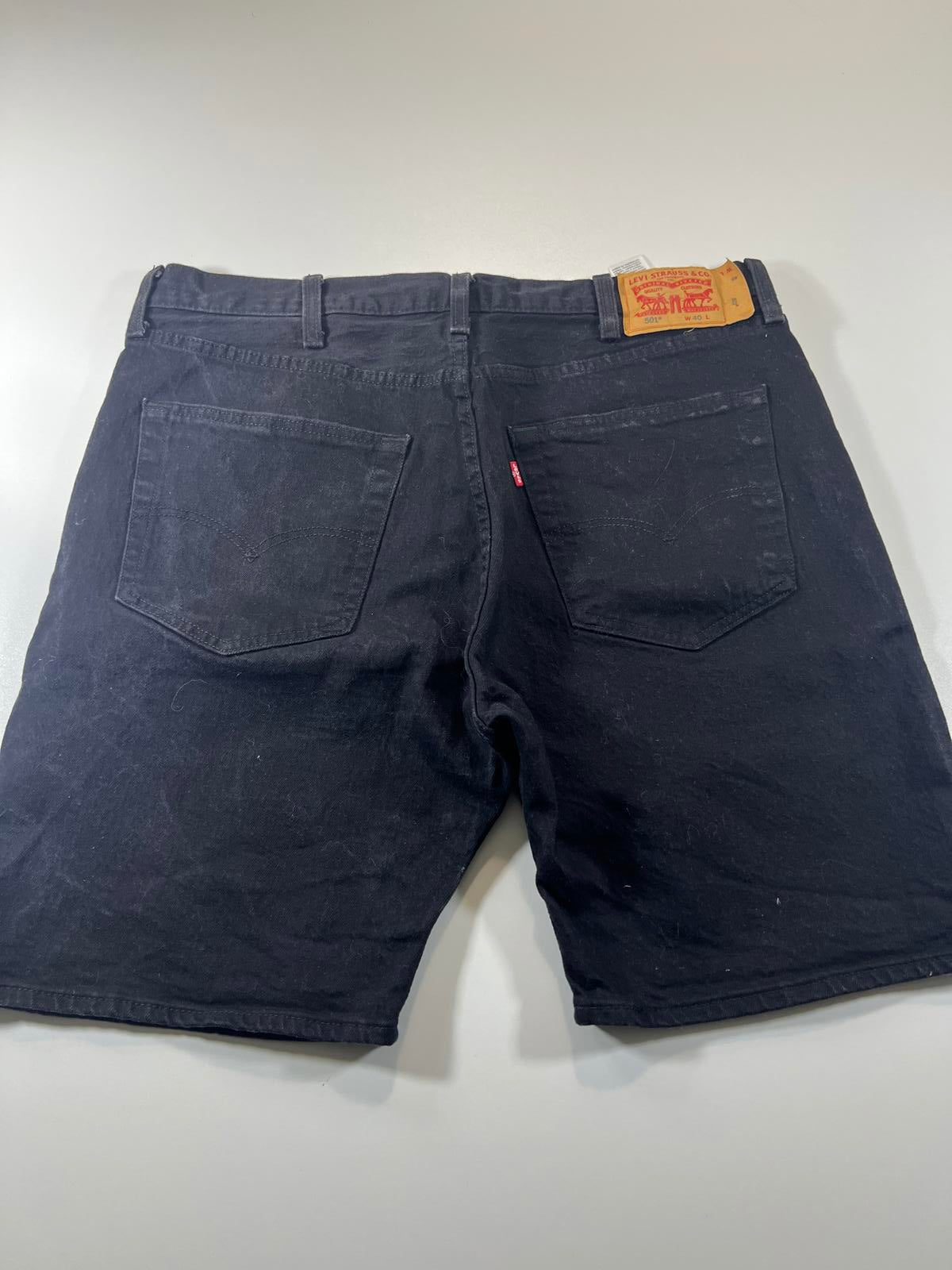 Vintage Levi’s 501 black Denim Shorts 40