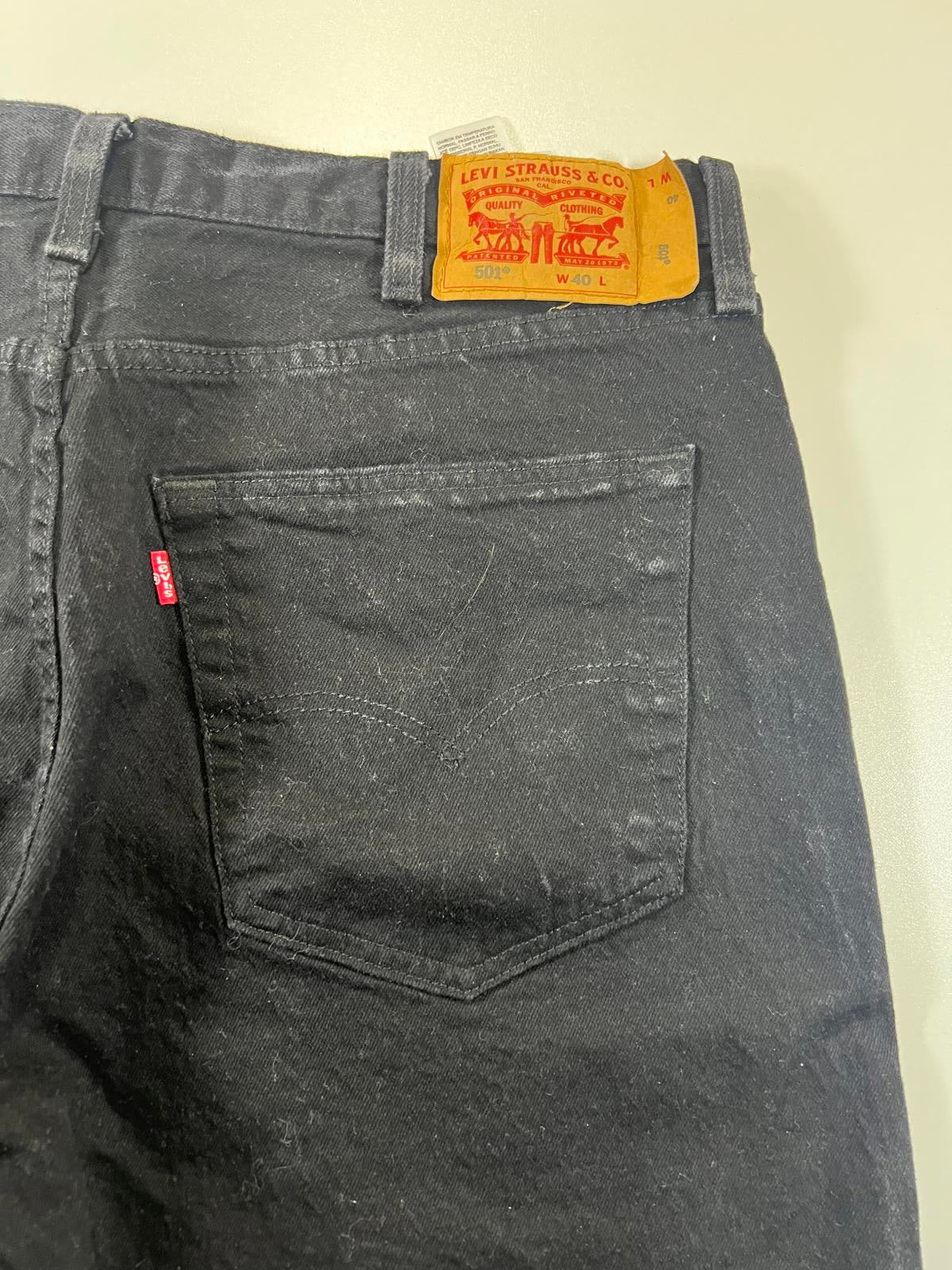 Vintage Levi’s 501 black Denim Shorts 40