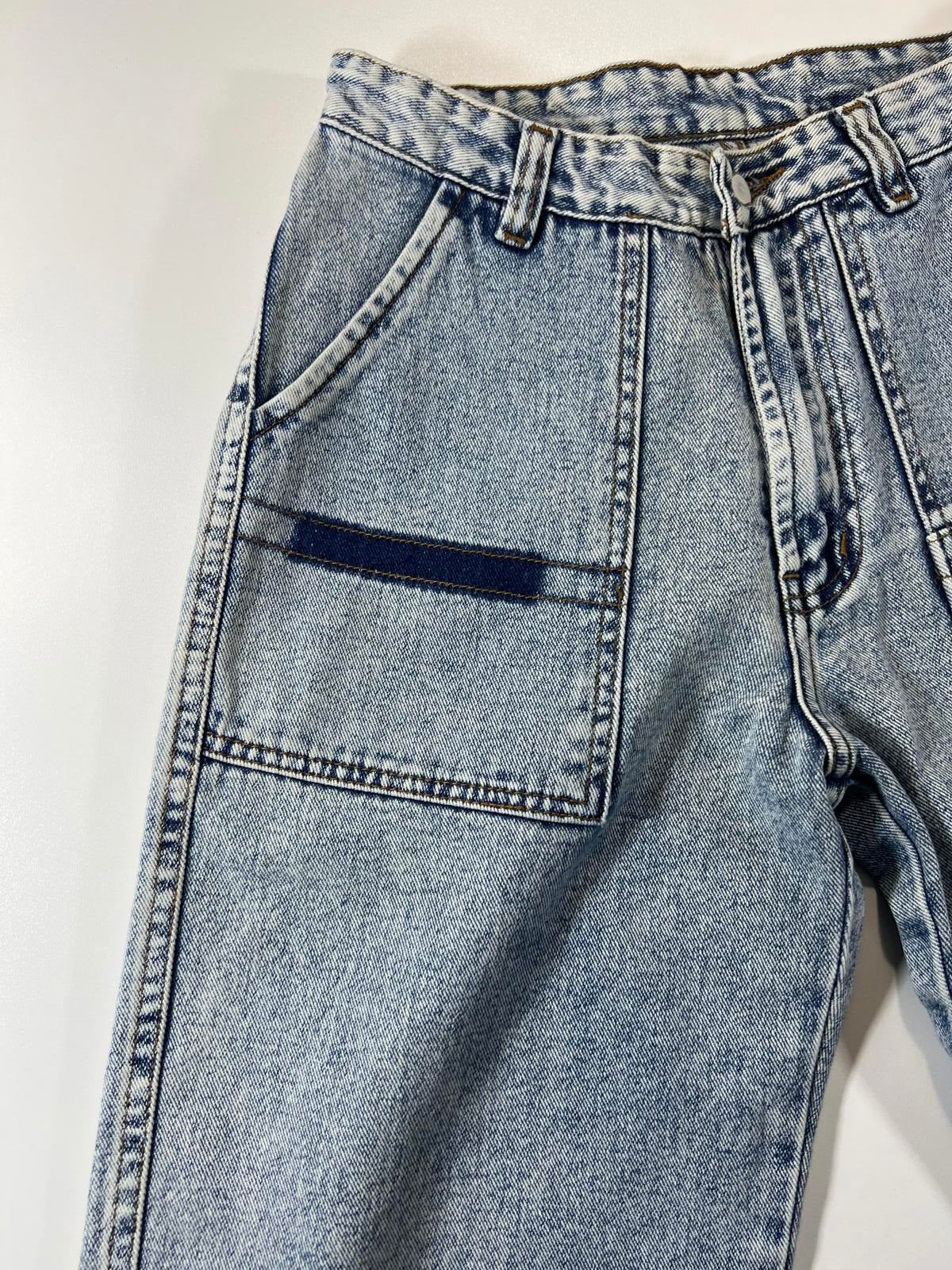 Wide Leg Light Wash Denim Jeans with Patch Pockets