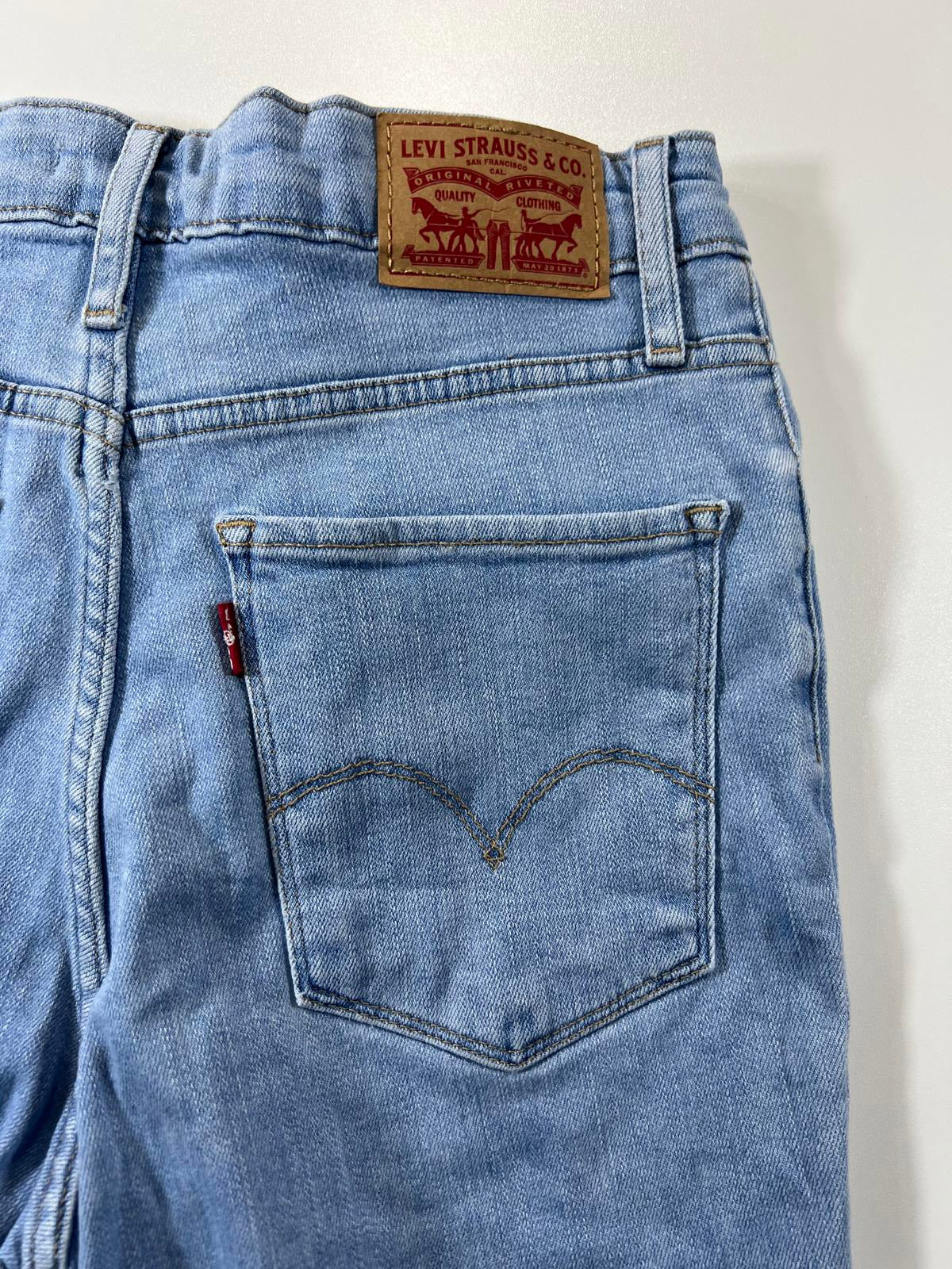 Levi's 721 Light Blue Denim Cutoff Shorts 27