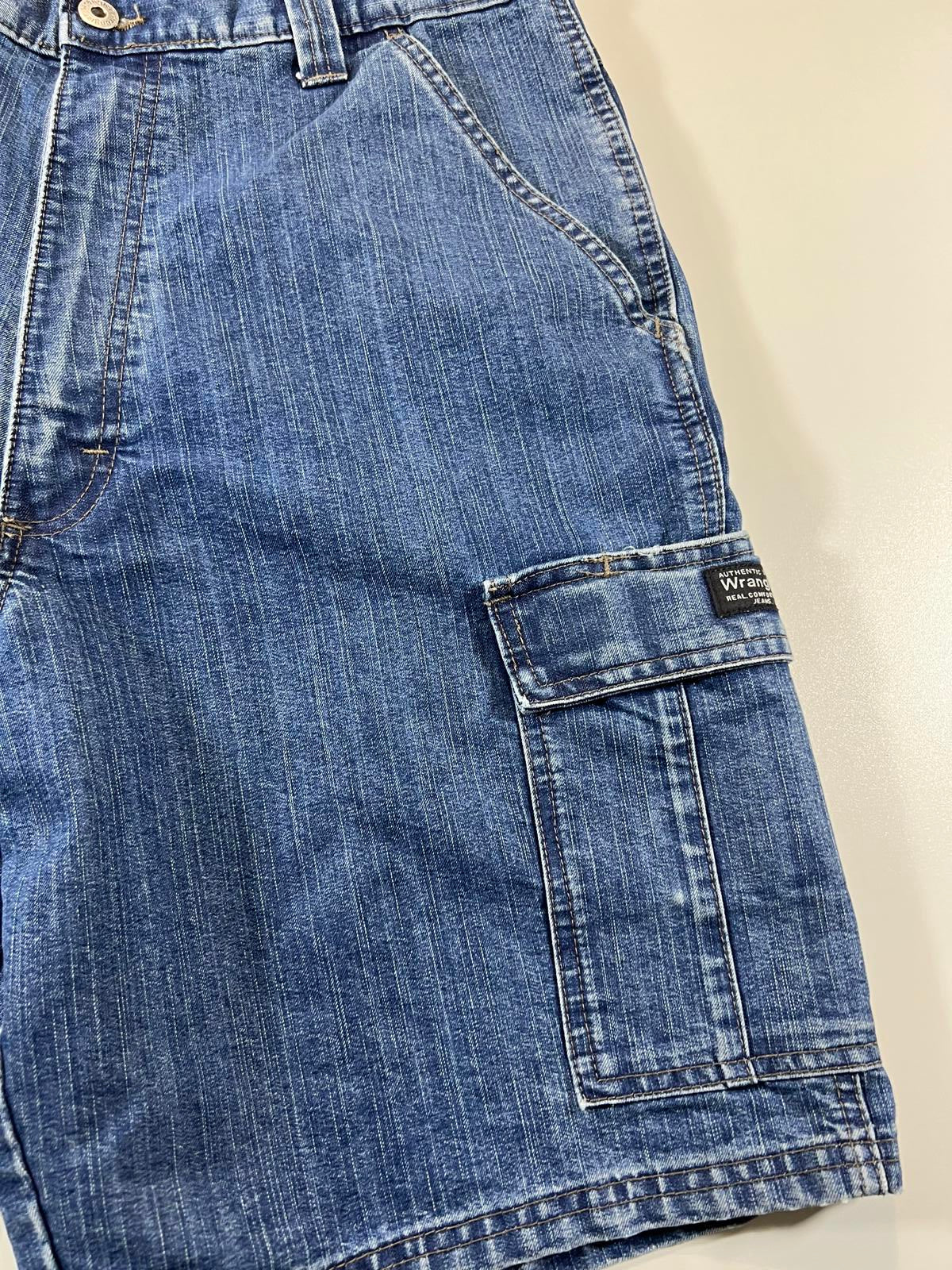 Wrangler vintage  Blue Denim Cargo Shorts 34