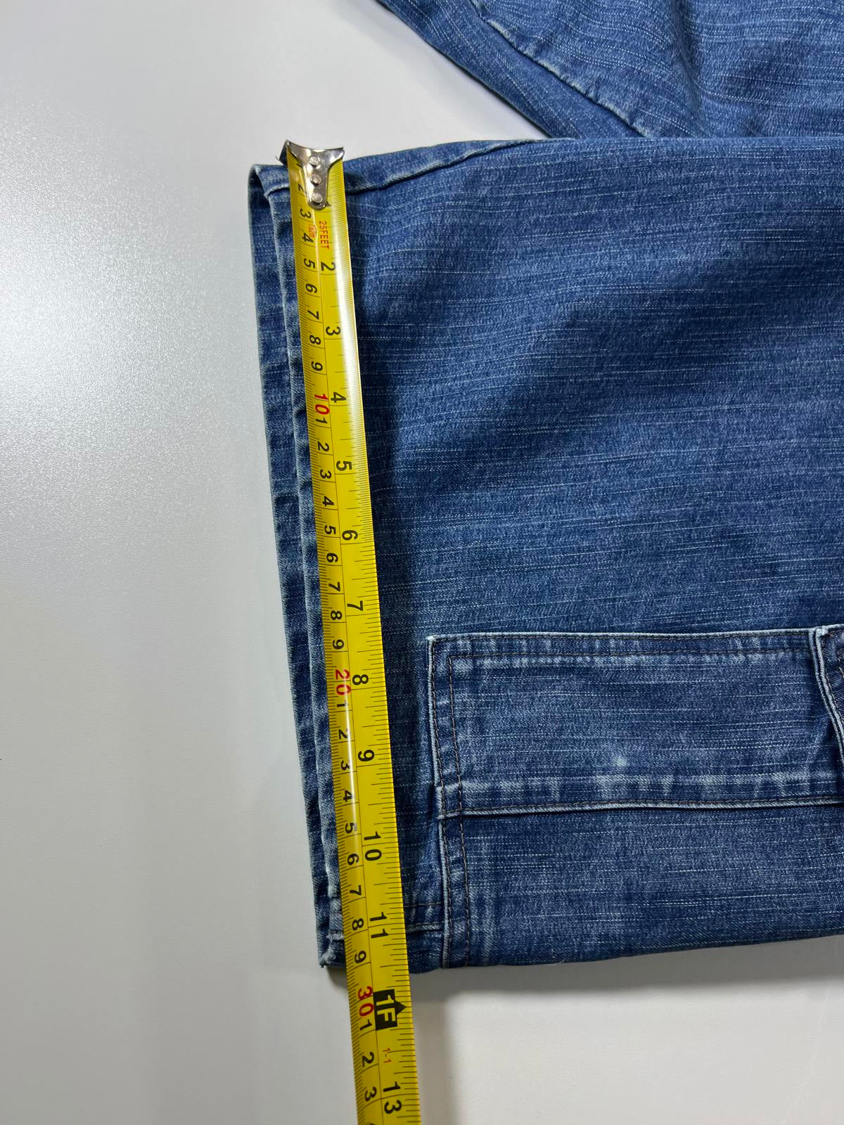 Wrangler vintage  Blue Denim Cargo Shorts 34