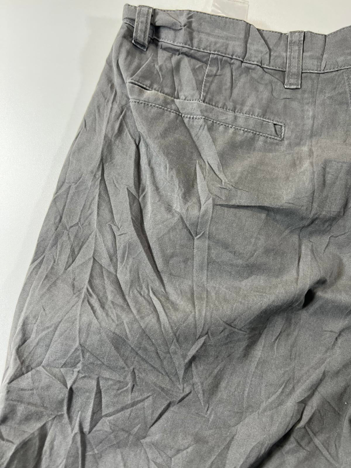 Patagonia vintage Gray Men's Casual Shorts 33