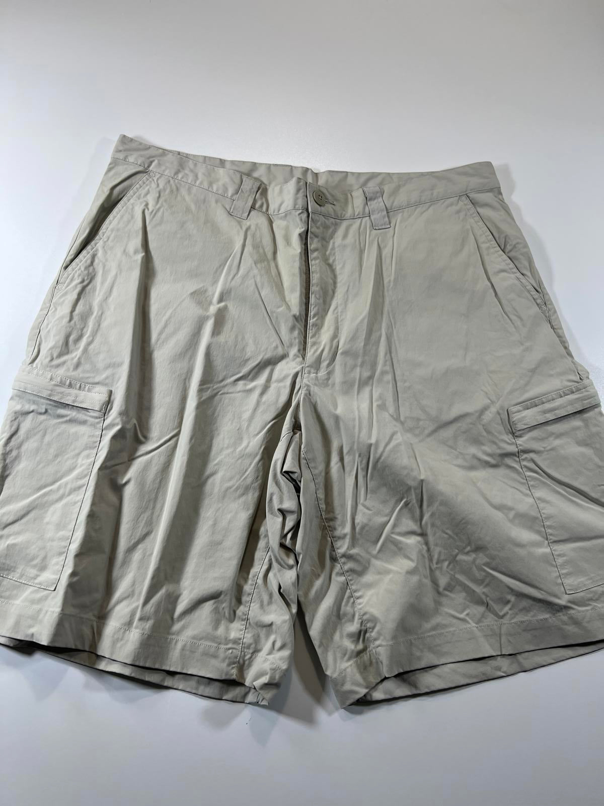Patagonia Men's Beige Cargo Shorts 38