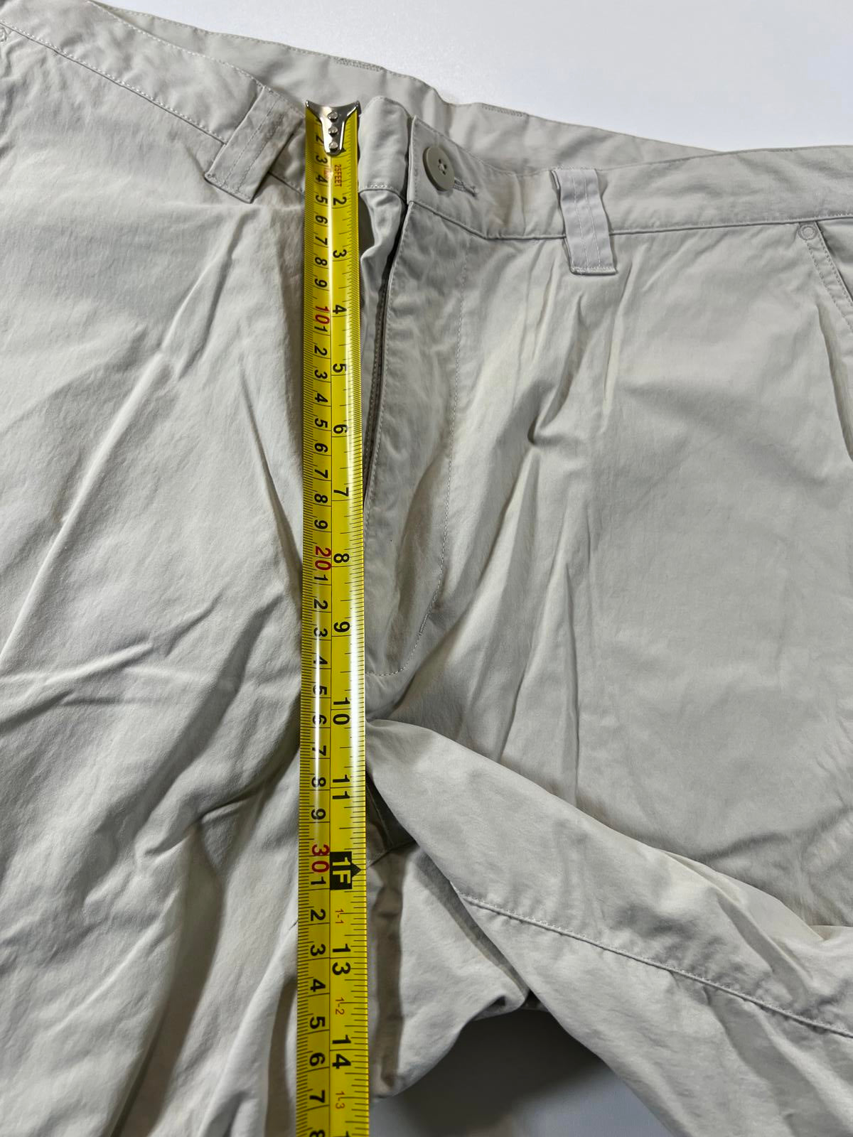 Patagonia Men's Beige Cargo Shorts 38