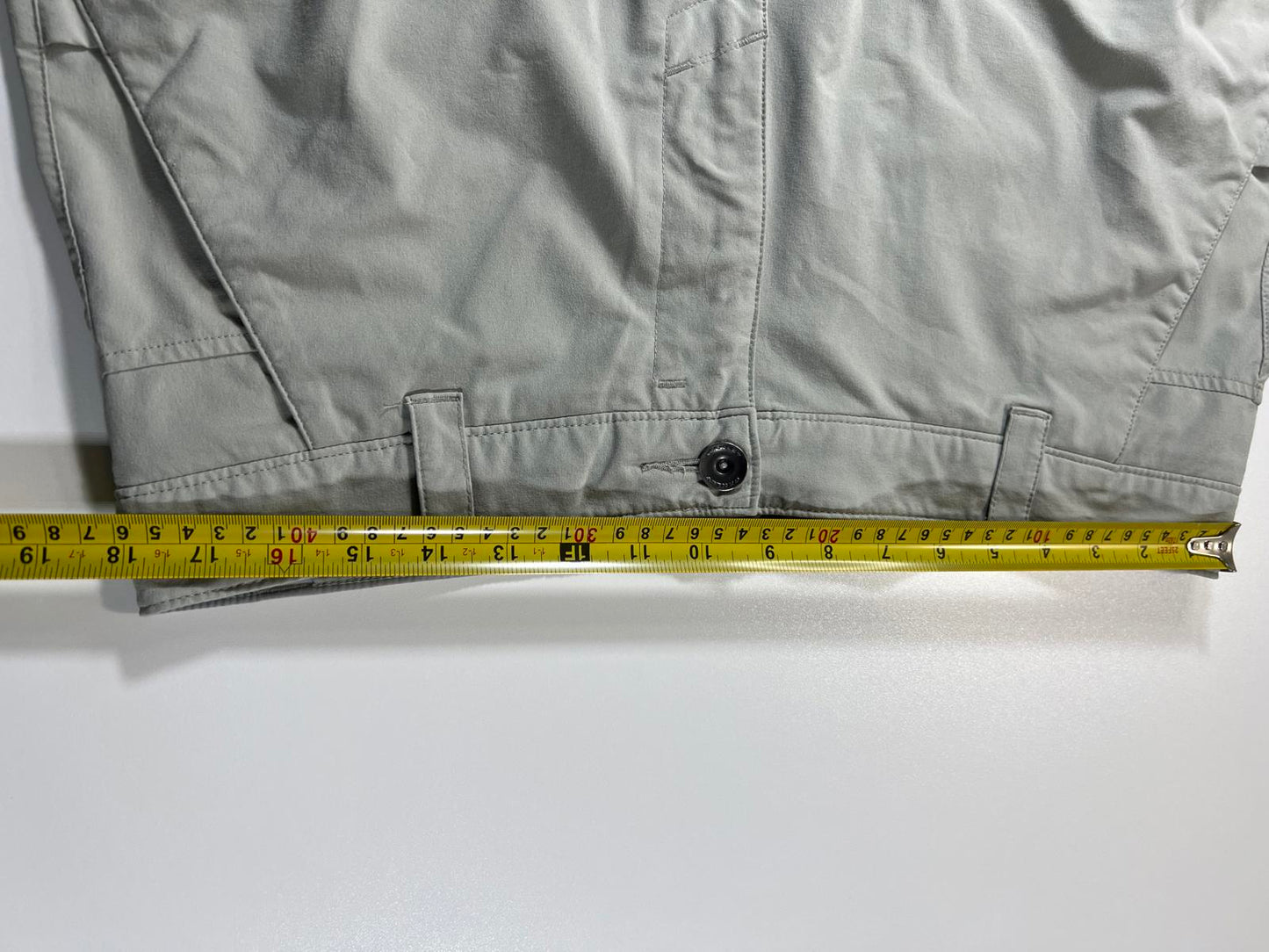 Oakley Men's Light Grey Casual Shorts