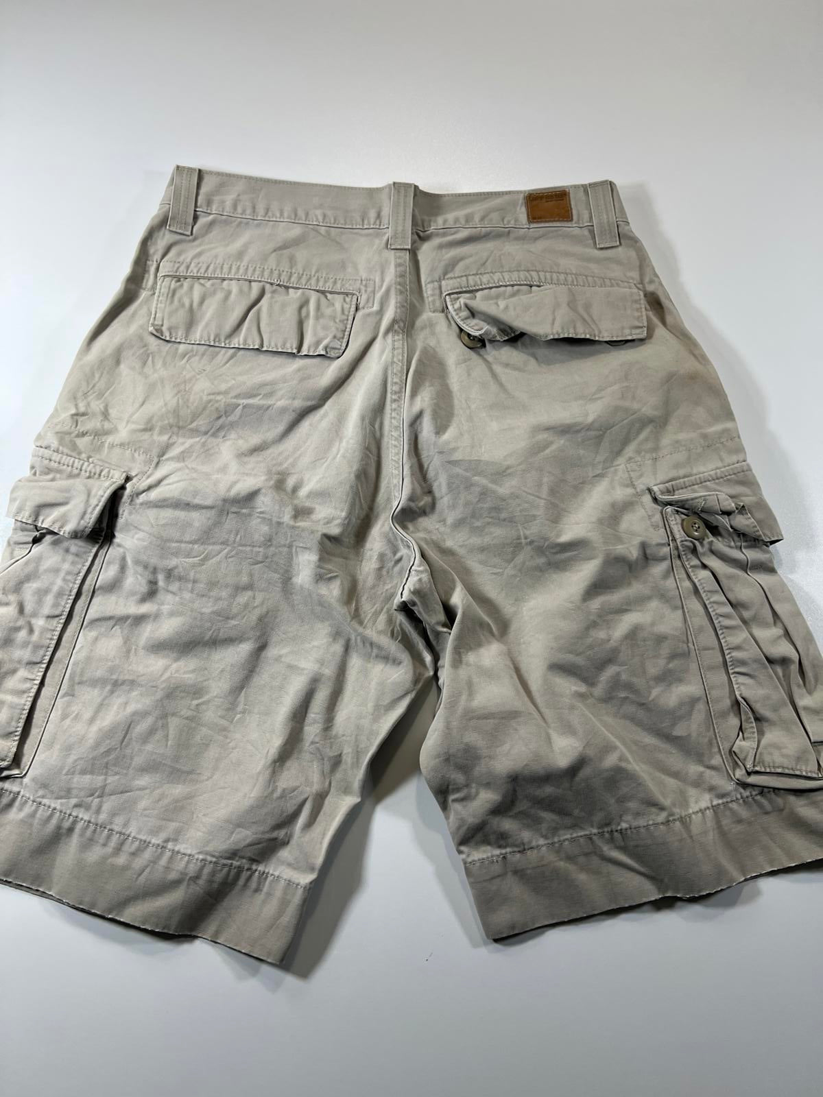 Vintage Levi’s Men's Beige Cargo Shorts 30