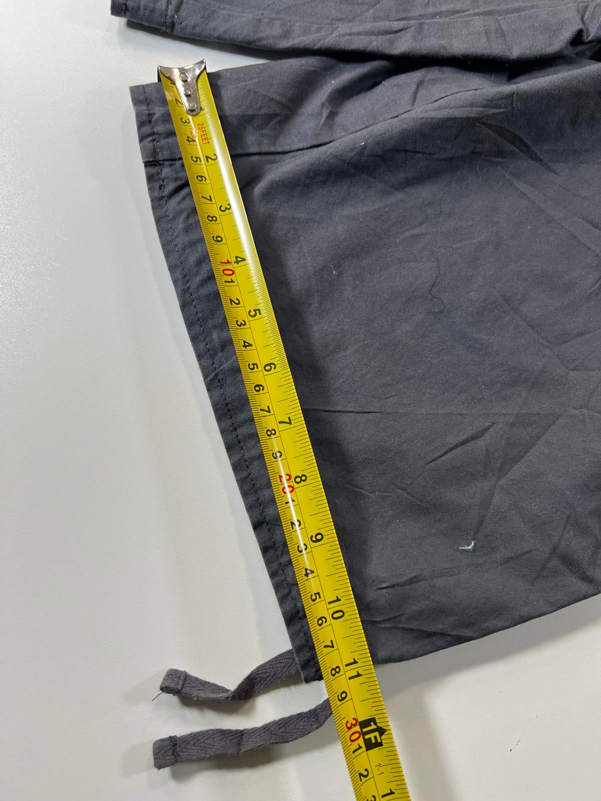 Carhartt women’s Gray Cargo Shorts 10