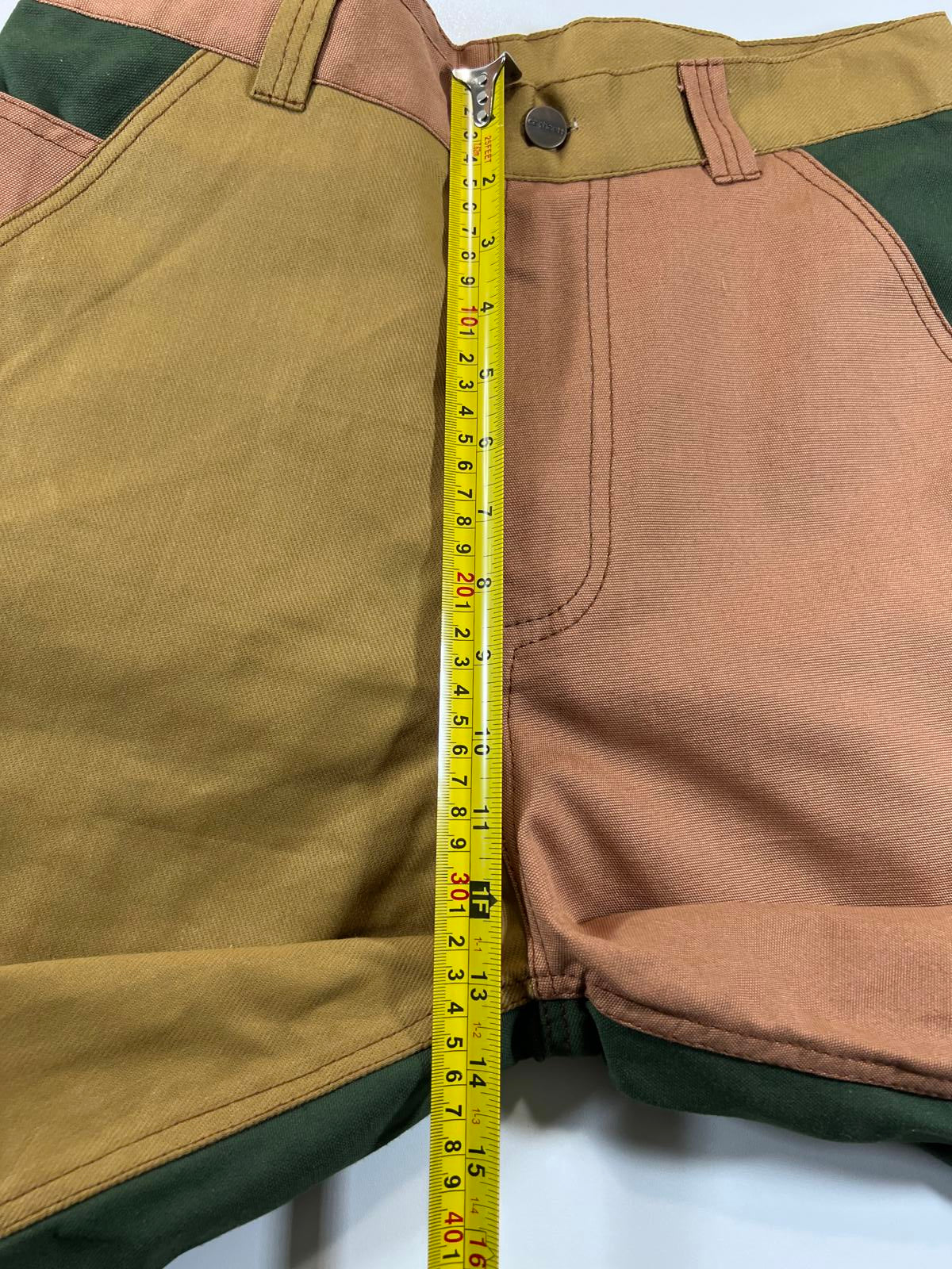 Carhartt Custom Men's Colorblock Shorts  Multicolor Panel 32