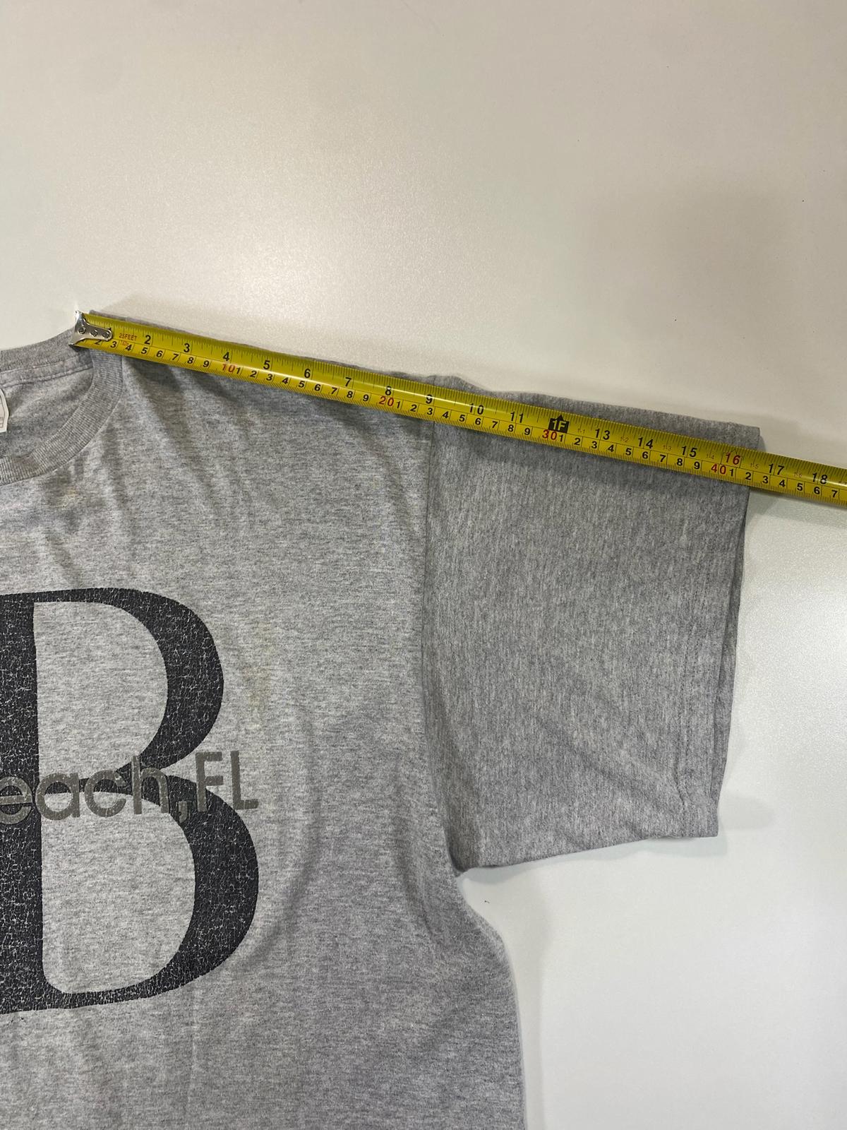 Vintage Miami Beach FL Graphic Grey T-Shirt