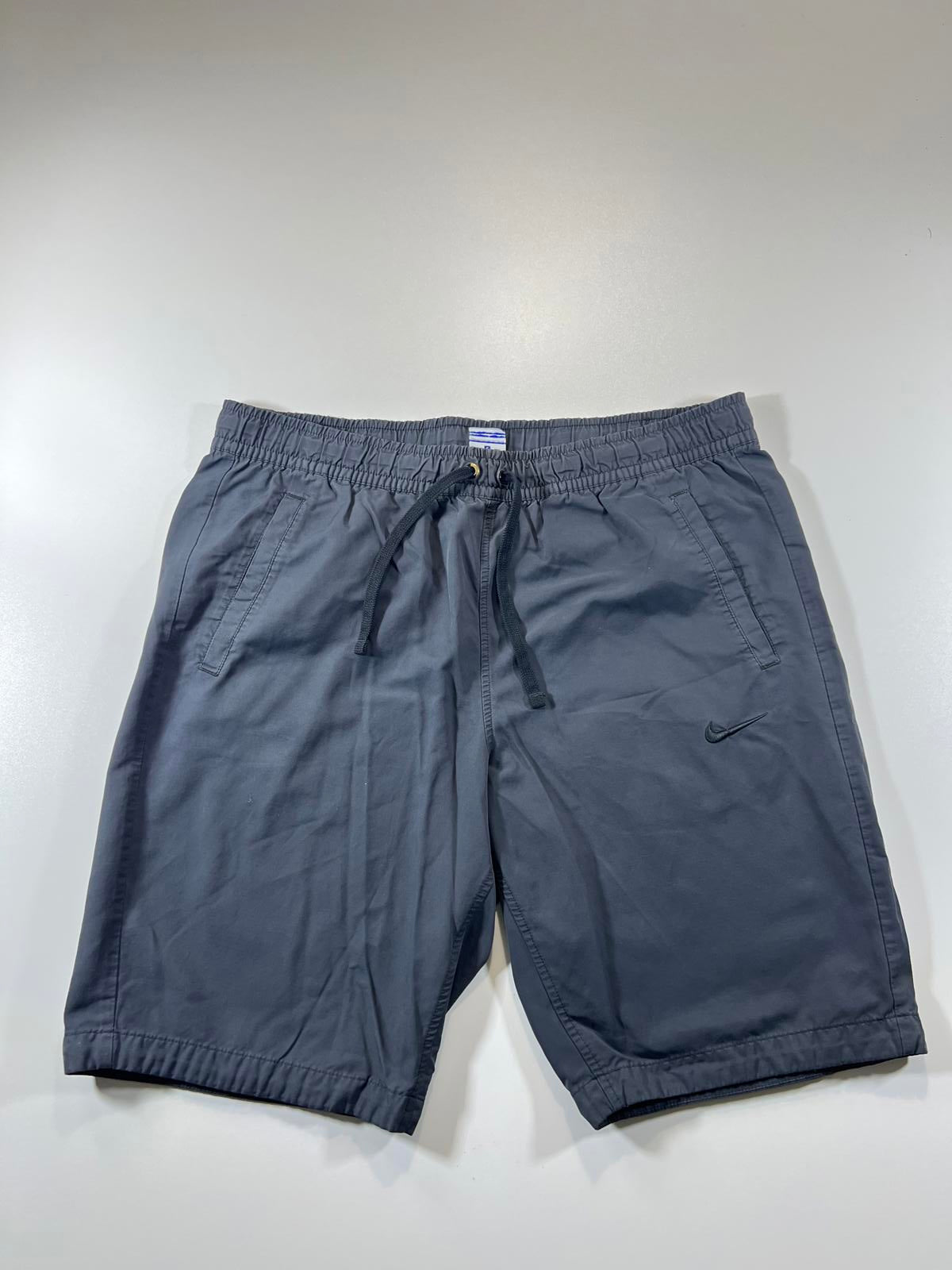 Nike Men's Black Athletic Shorts Size Large