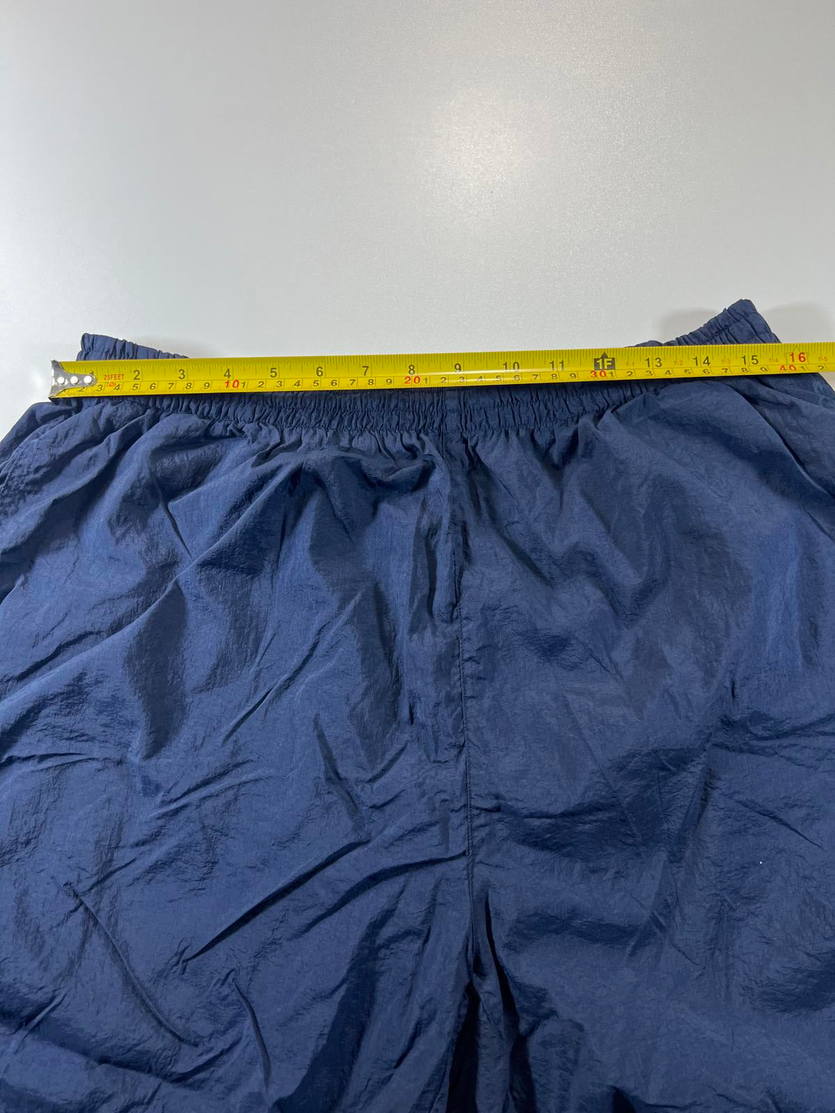 Vintage Reebok Men's Navy Blue Athletic Shorts XL