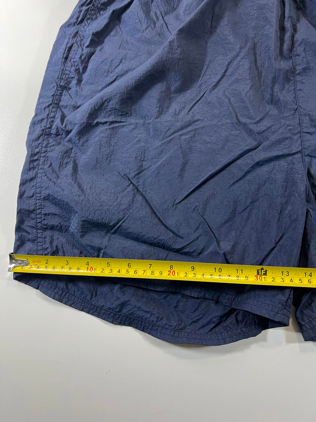 Vintage Reebok Men's Navy Blue Athletic Shorts XL