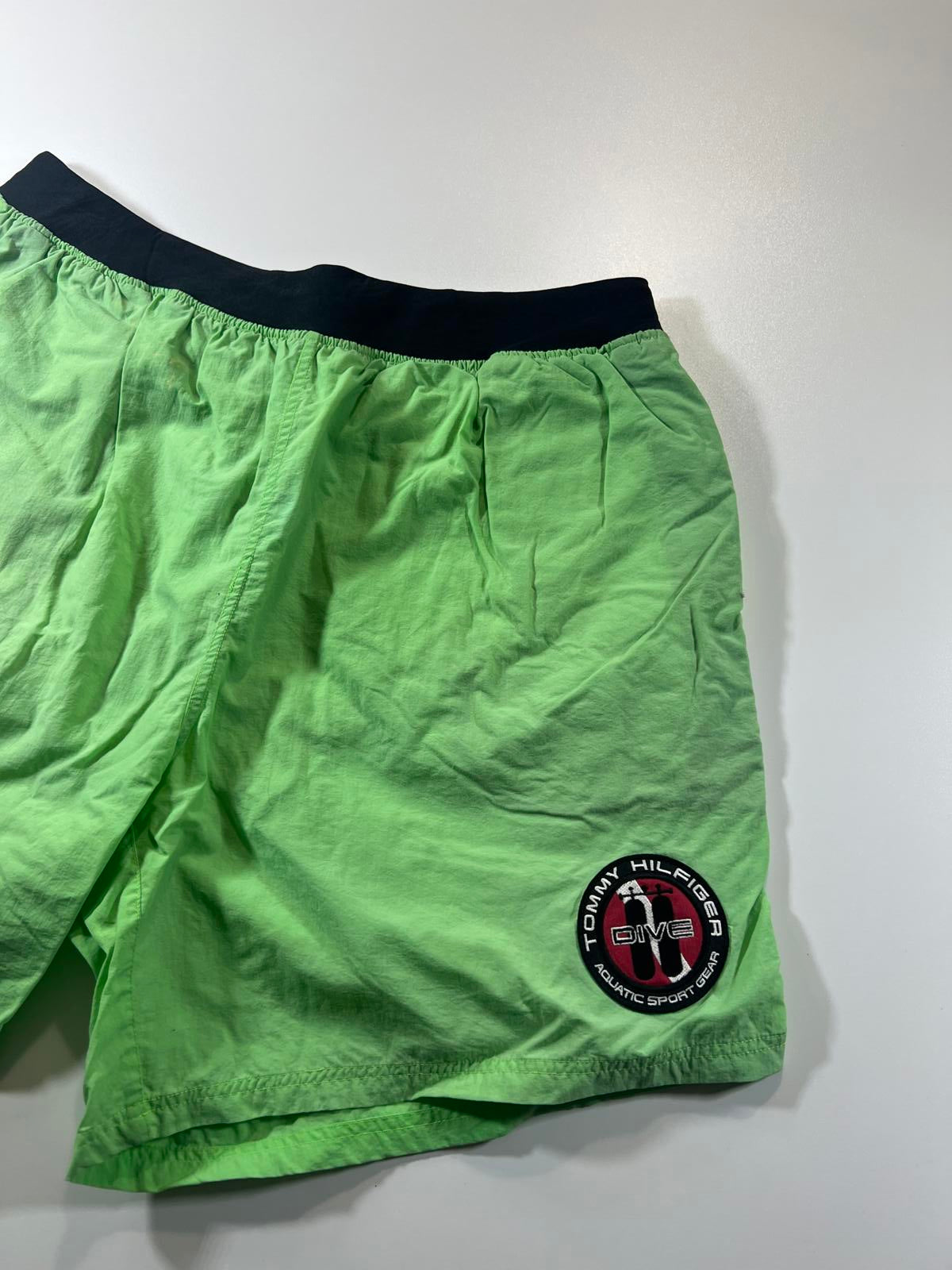 Vintage Hilfiger Green and Blue Men's shorts XL