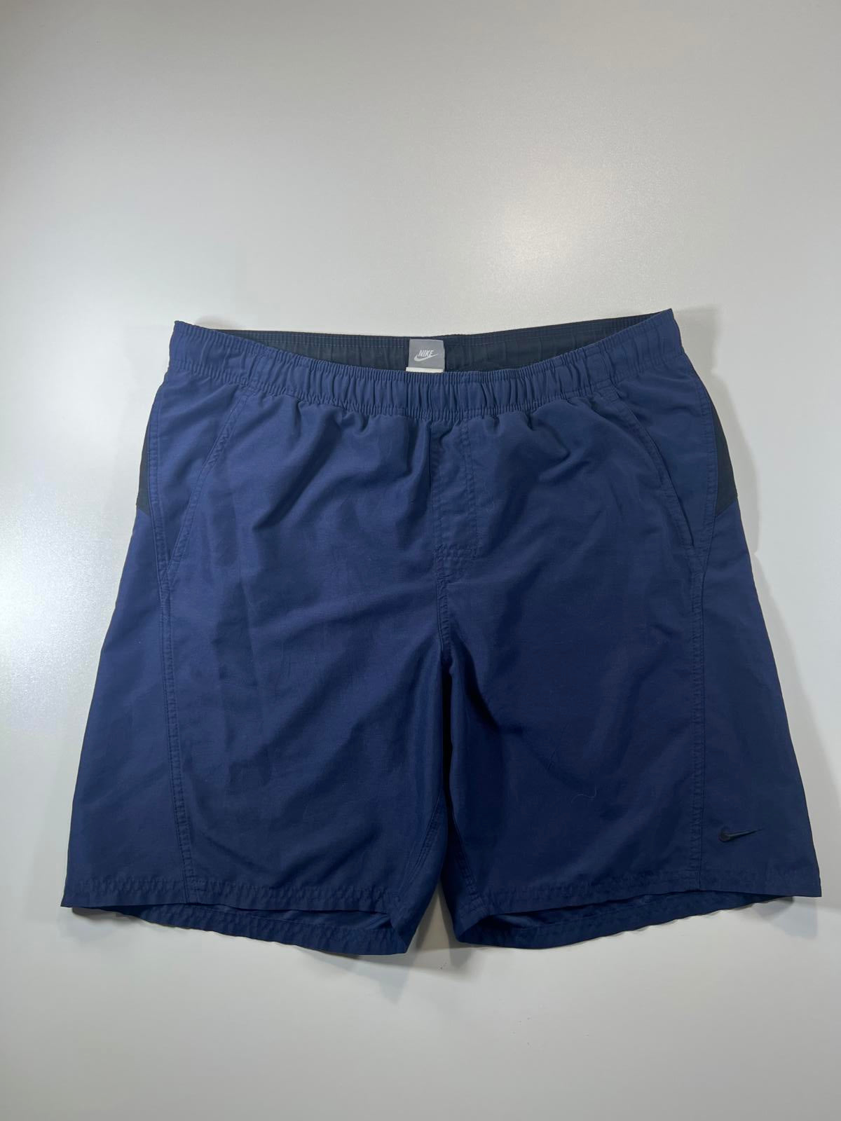 Nike Men's Navy Blue Athletic Shorts M